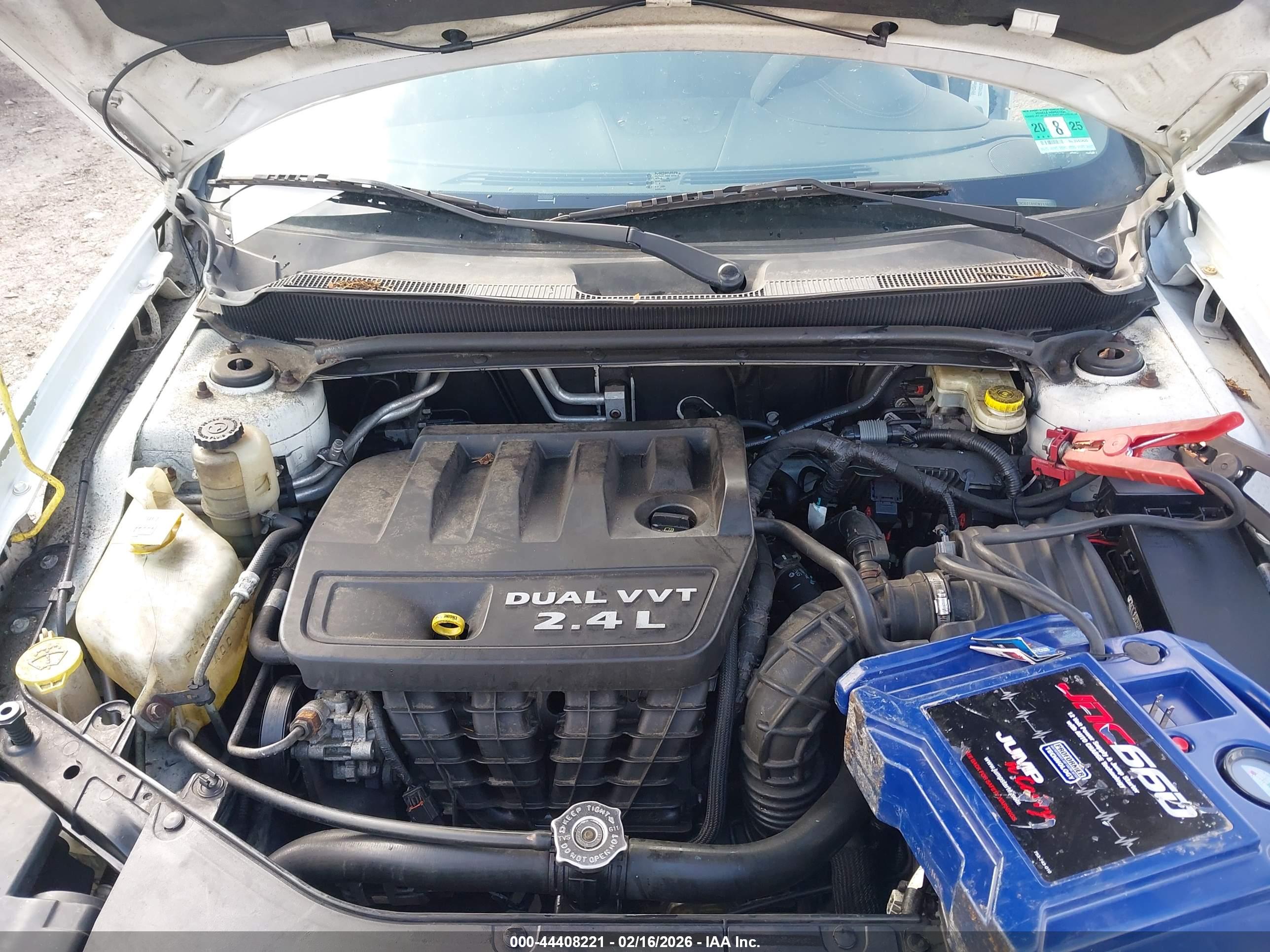 DODGE AVENGER image 10