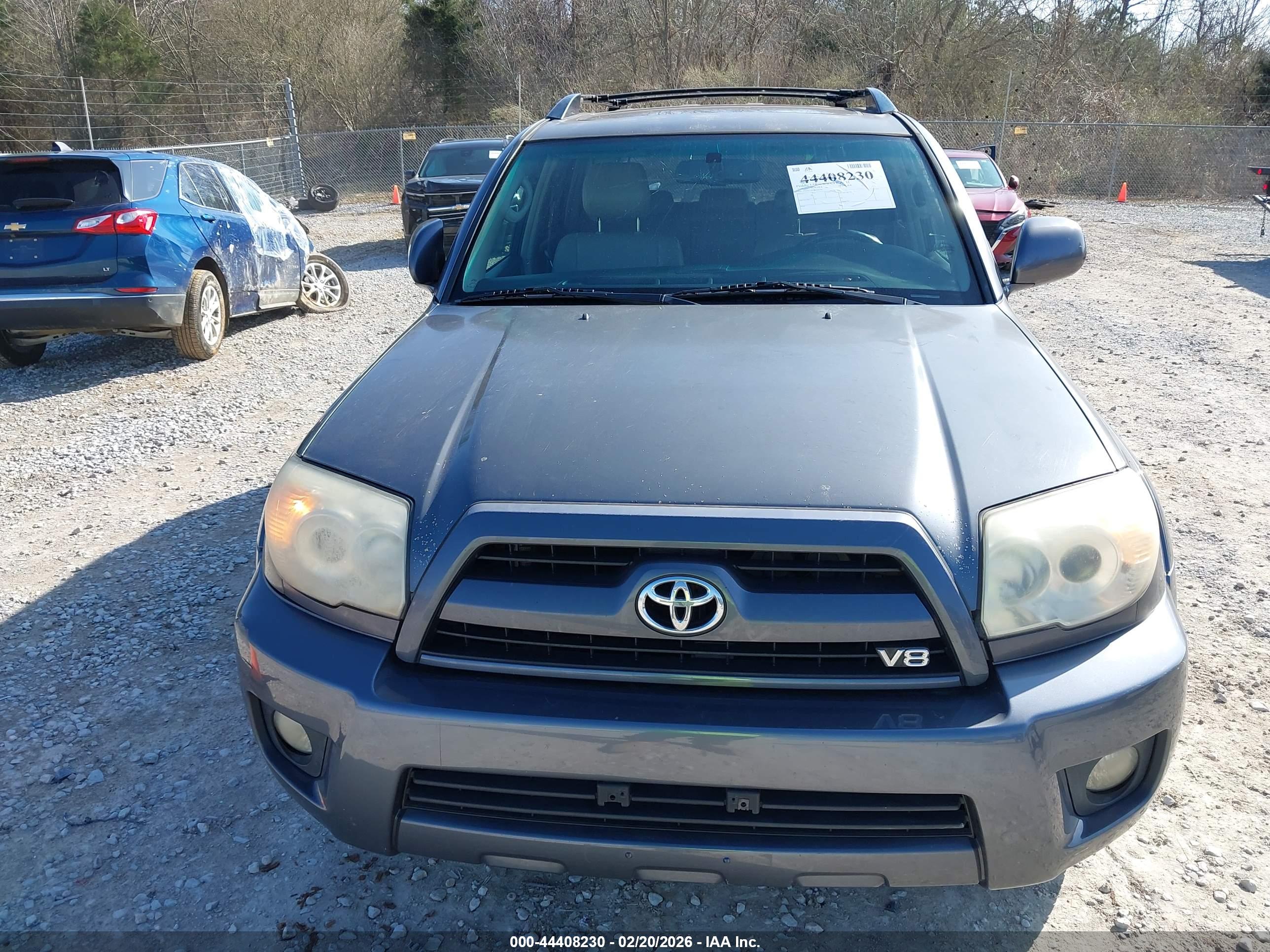 TOYOTA 4RUNNER image 6