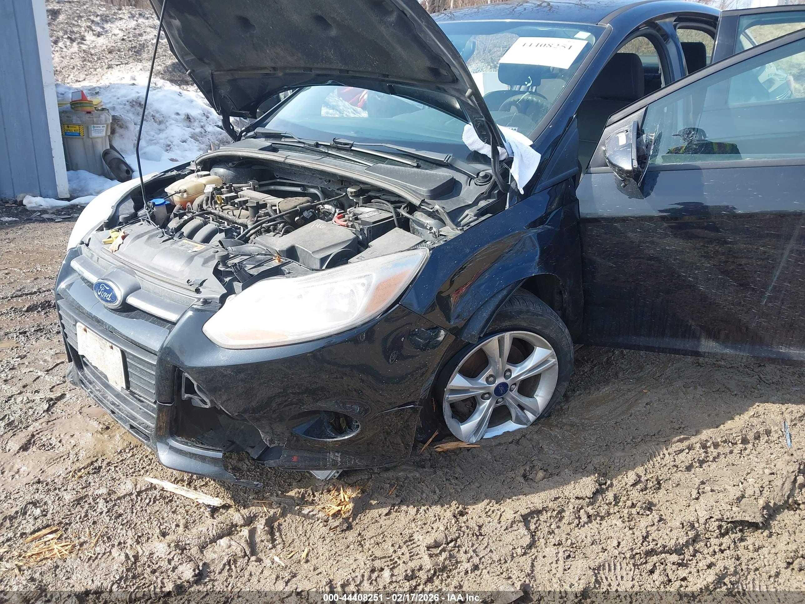 FORD FOCUS image 6