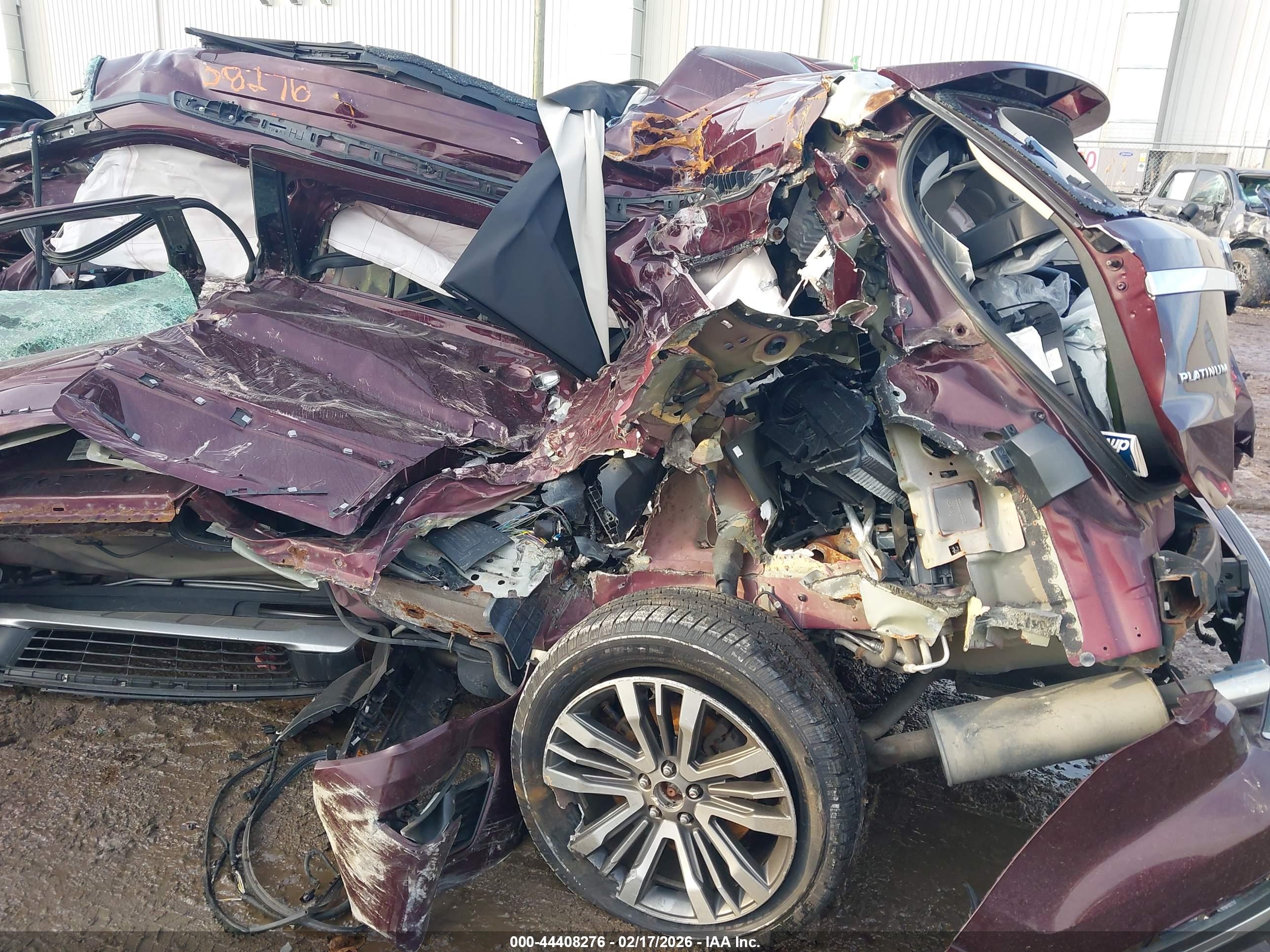 FORD EXPLORER image 6