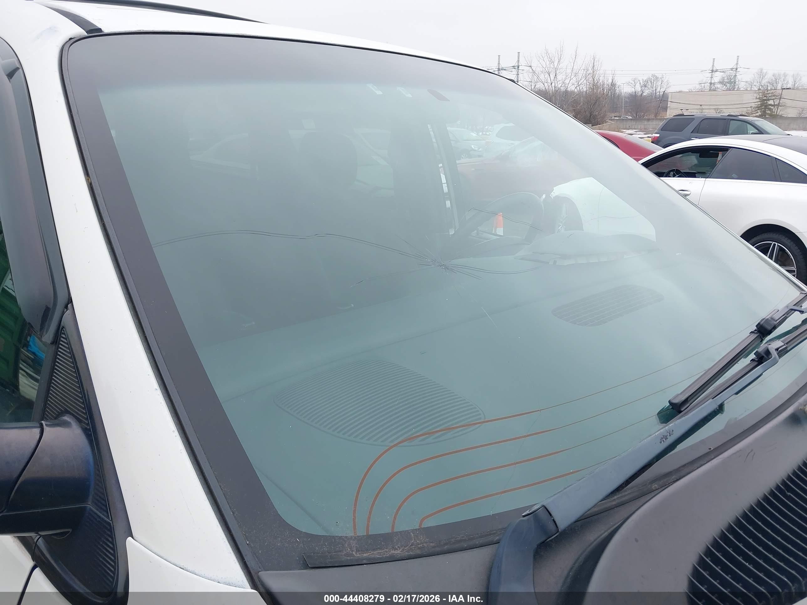 CHRYSLER TOWN image 6