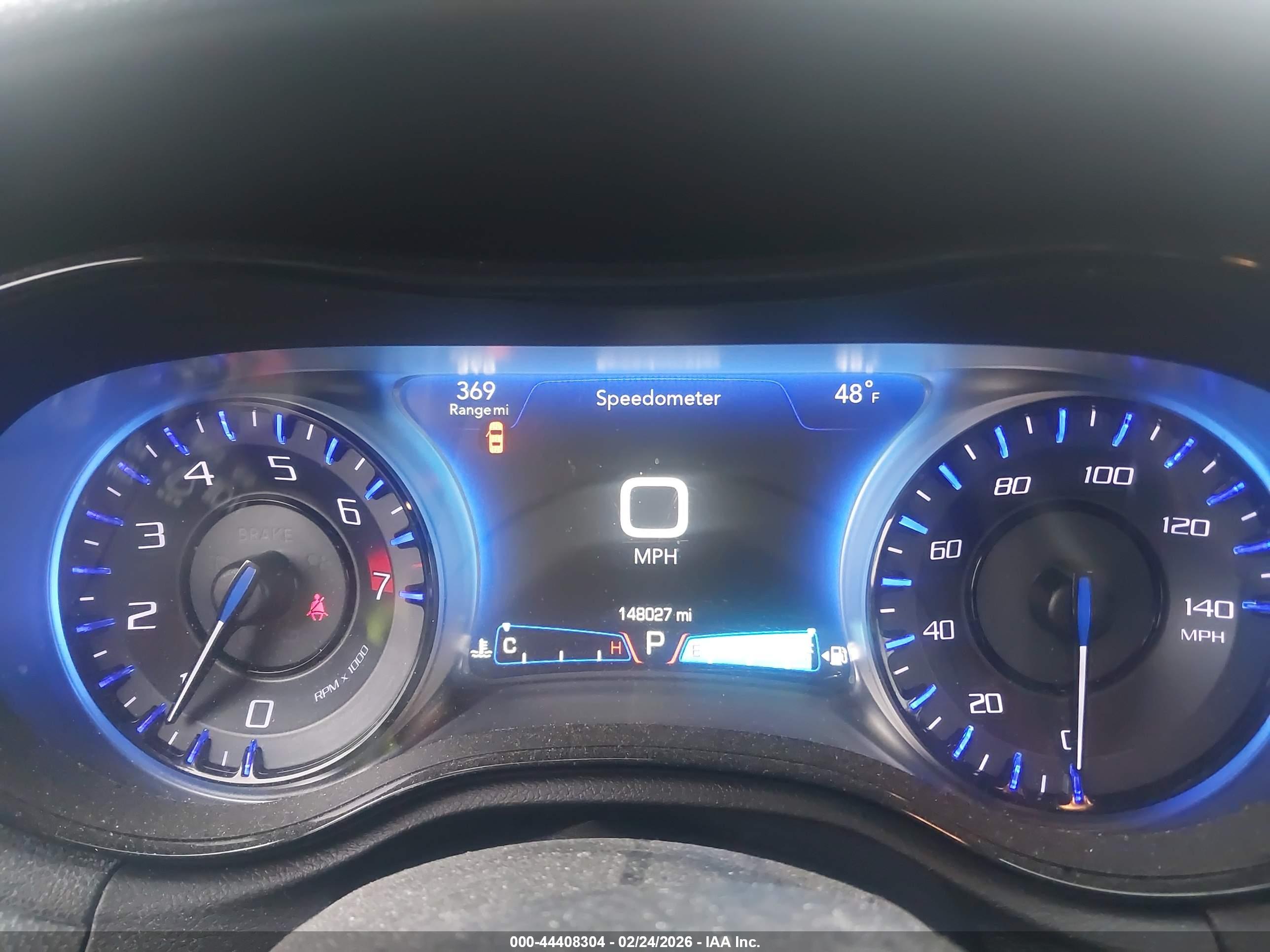 CHRYSLER 300 image 7