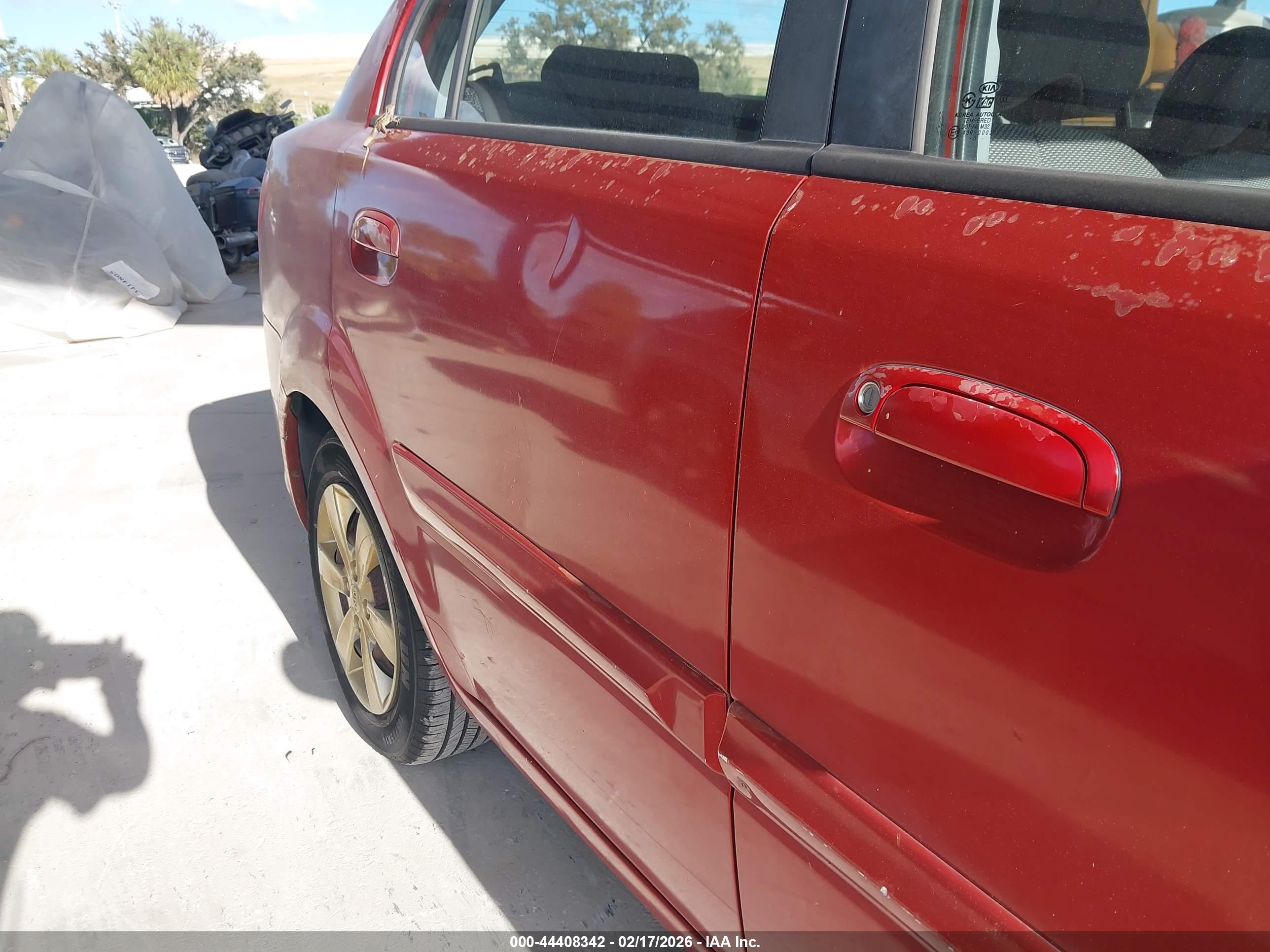 KIA RIO image 6