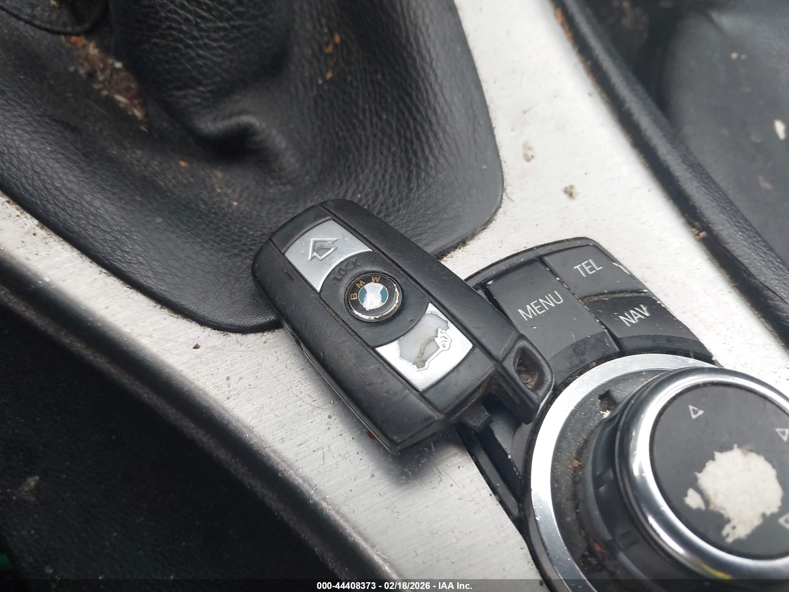 BMW 335I image 11