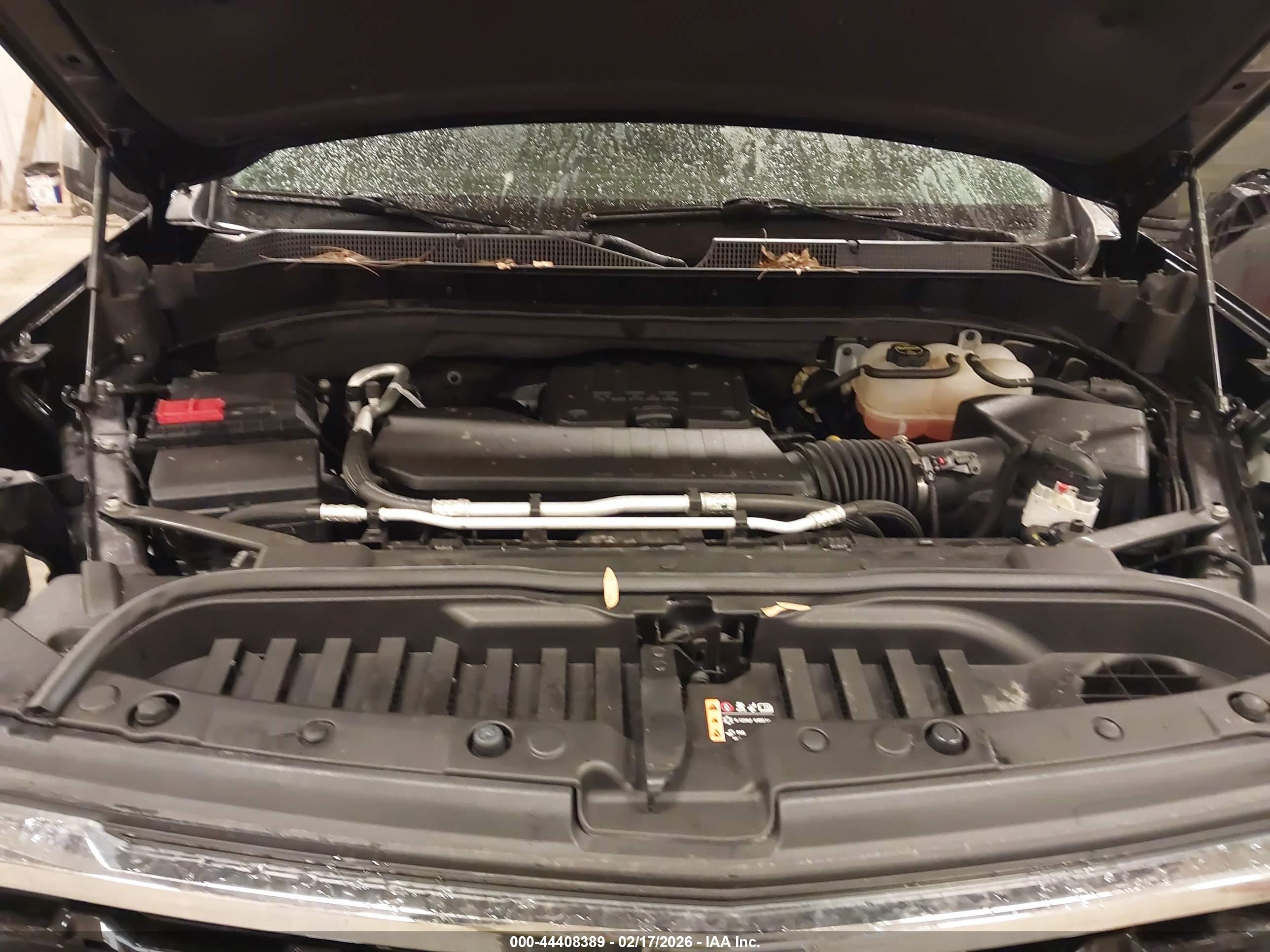 CHEVROLET SILVERADO image 10