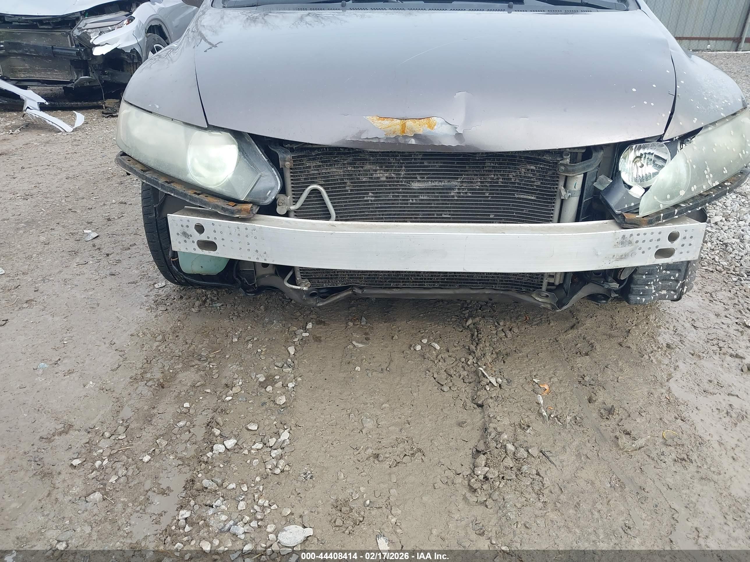 HONDA CIVIC image 6