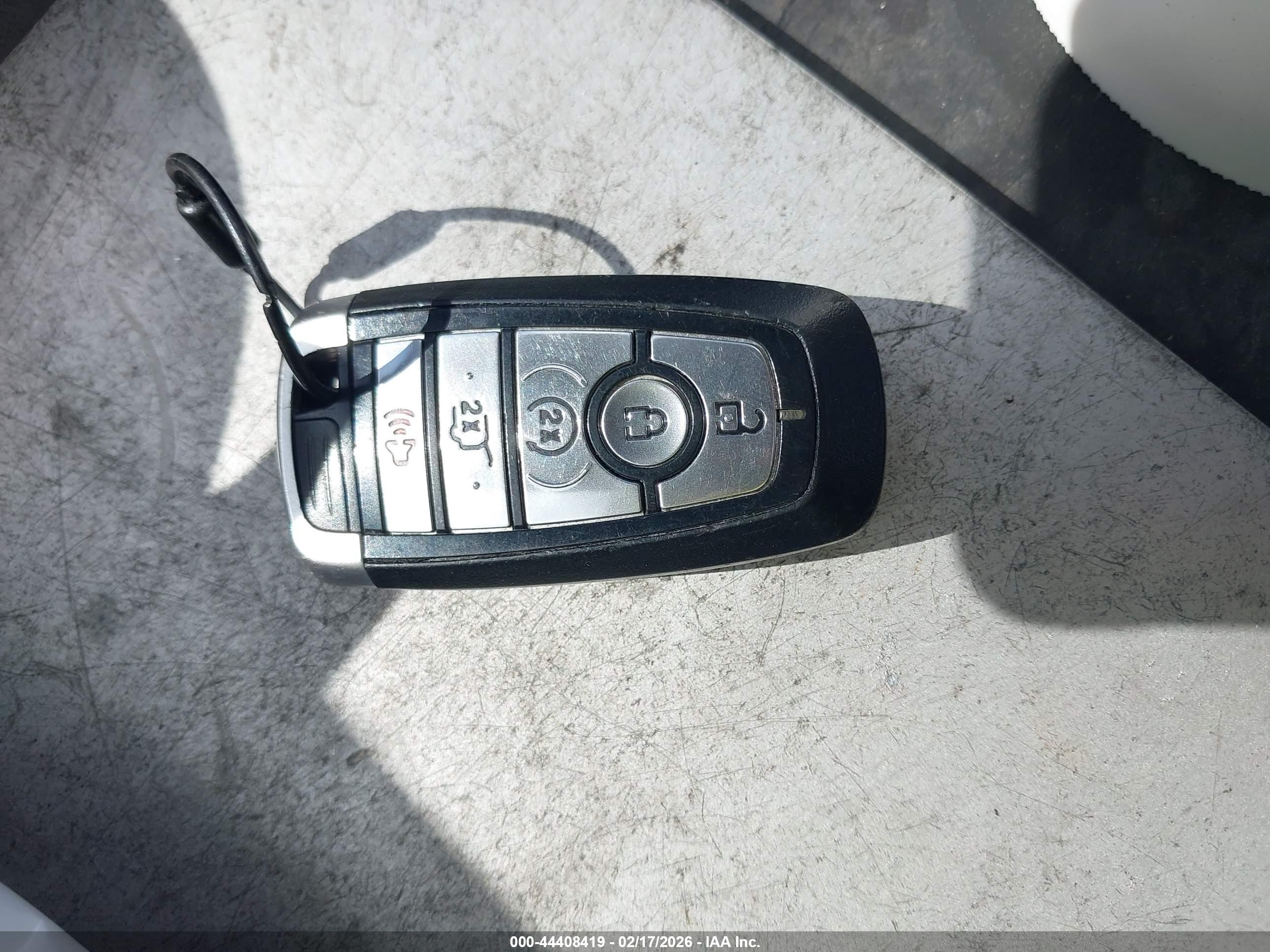 FORD MUSTANG image 11