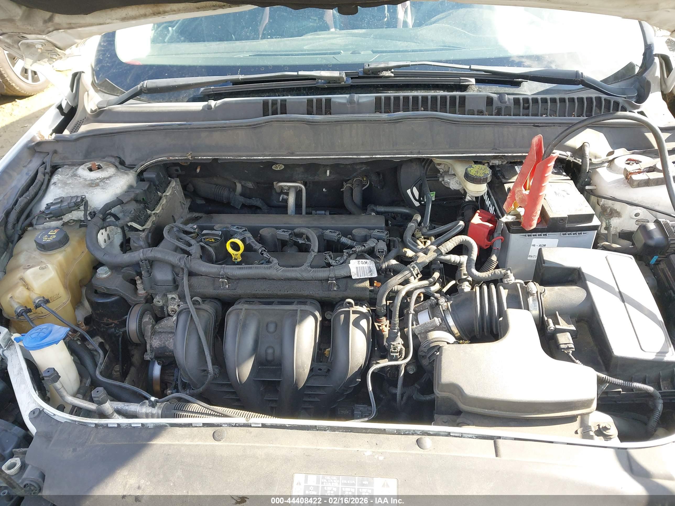 FORD FUSION image 10