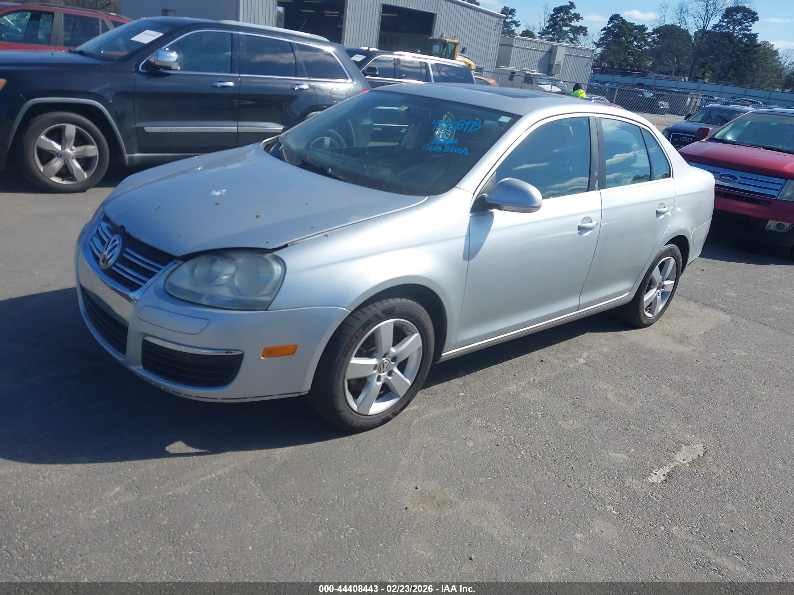 VOLKSWAGEN JETTA image 2