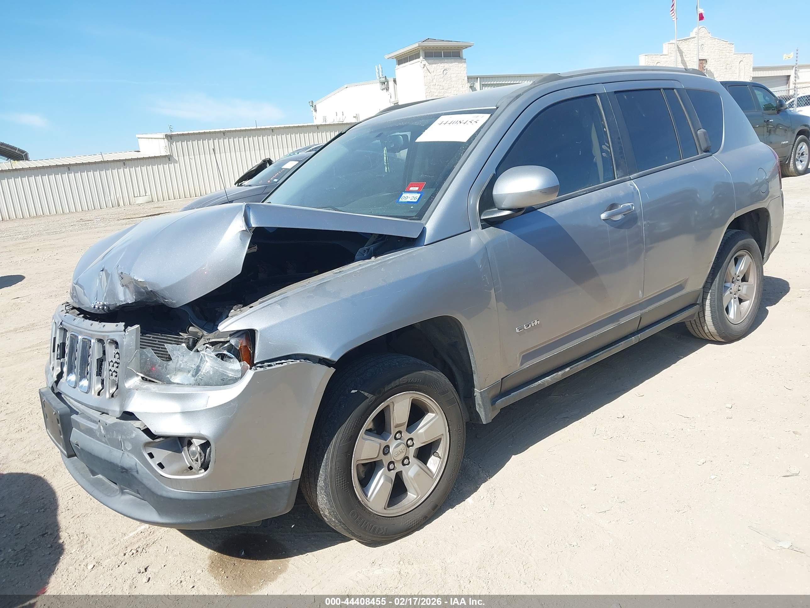 JEEP COMPASS image 2