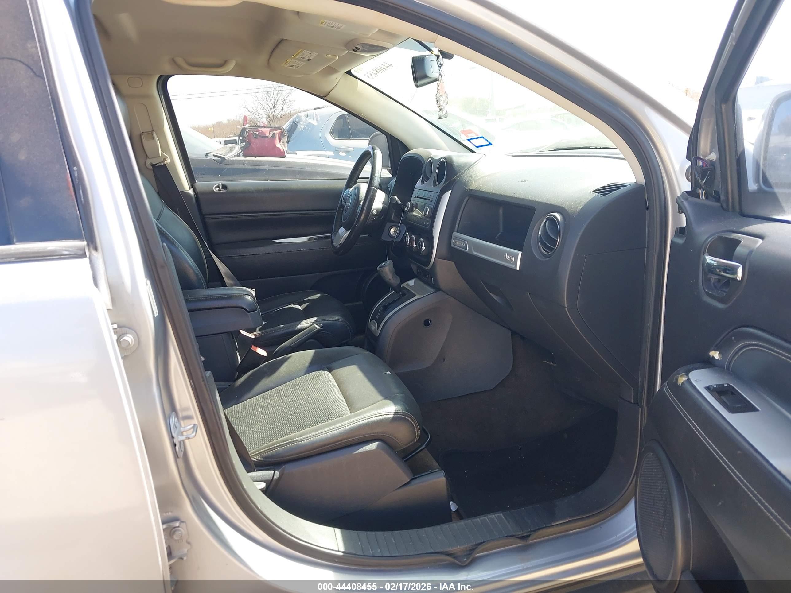 JEEP COMPASS image 5