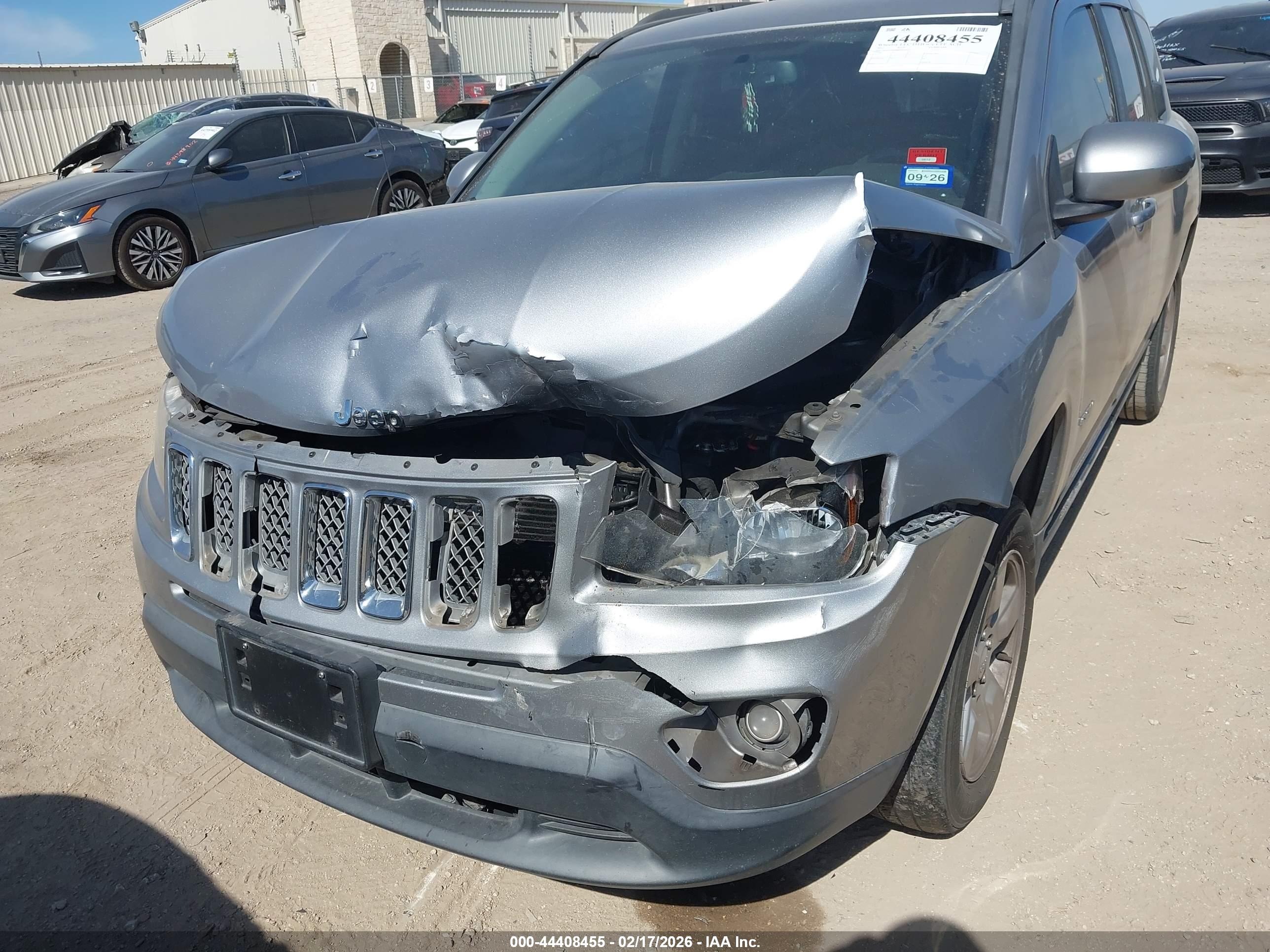 JEEP COMPASS image 6
