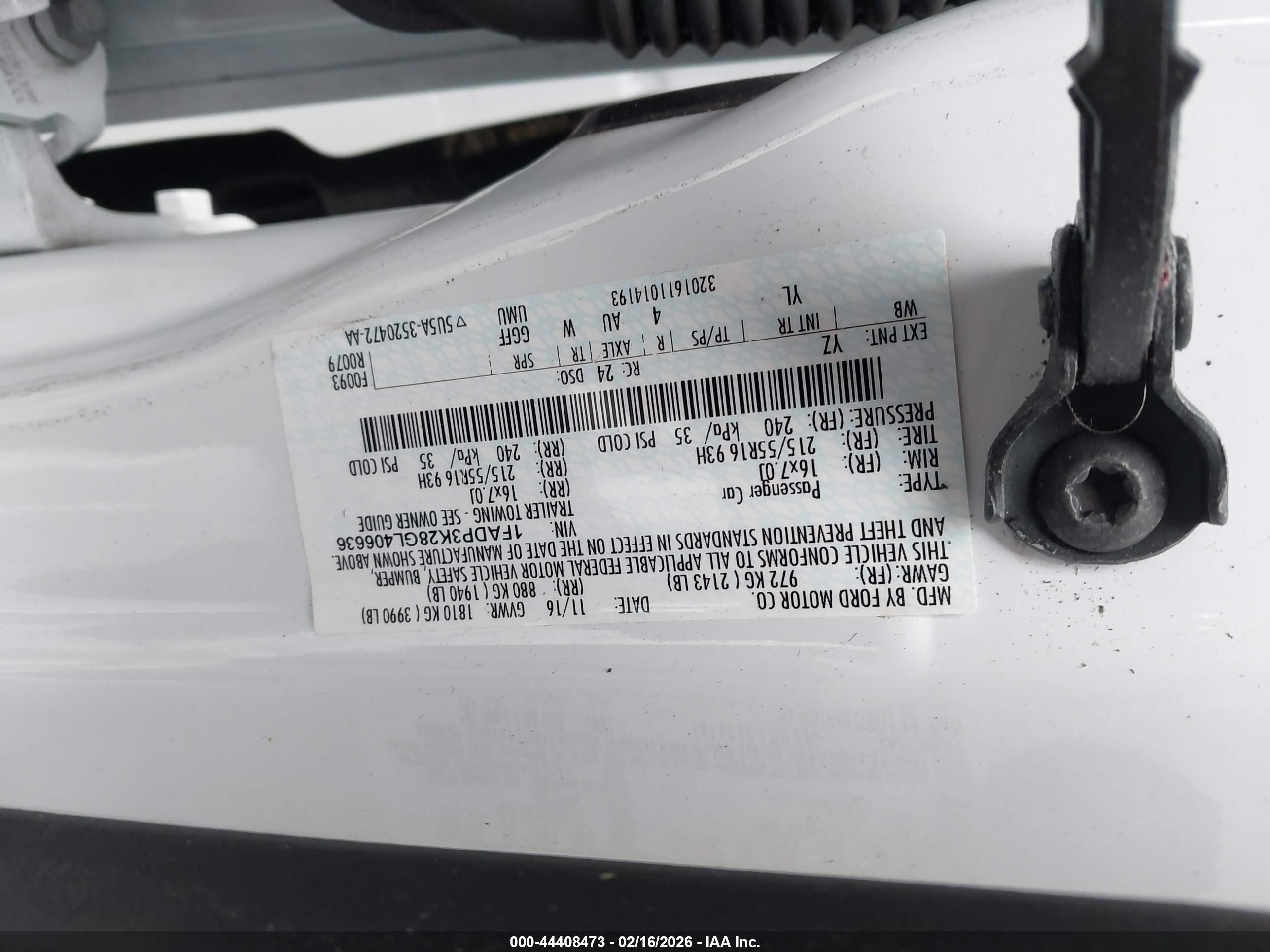 FORD FOCUS image 9