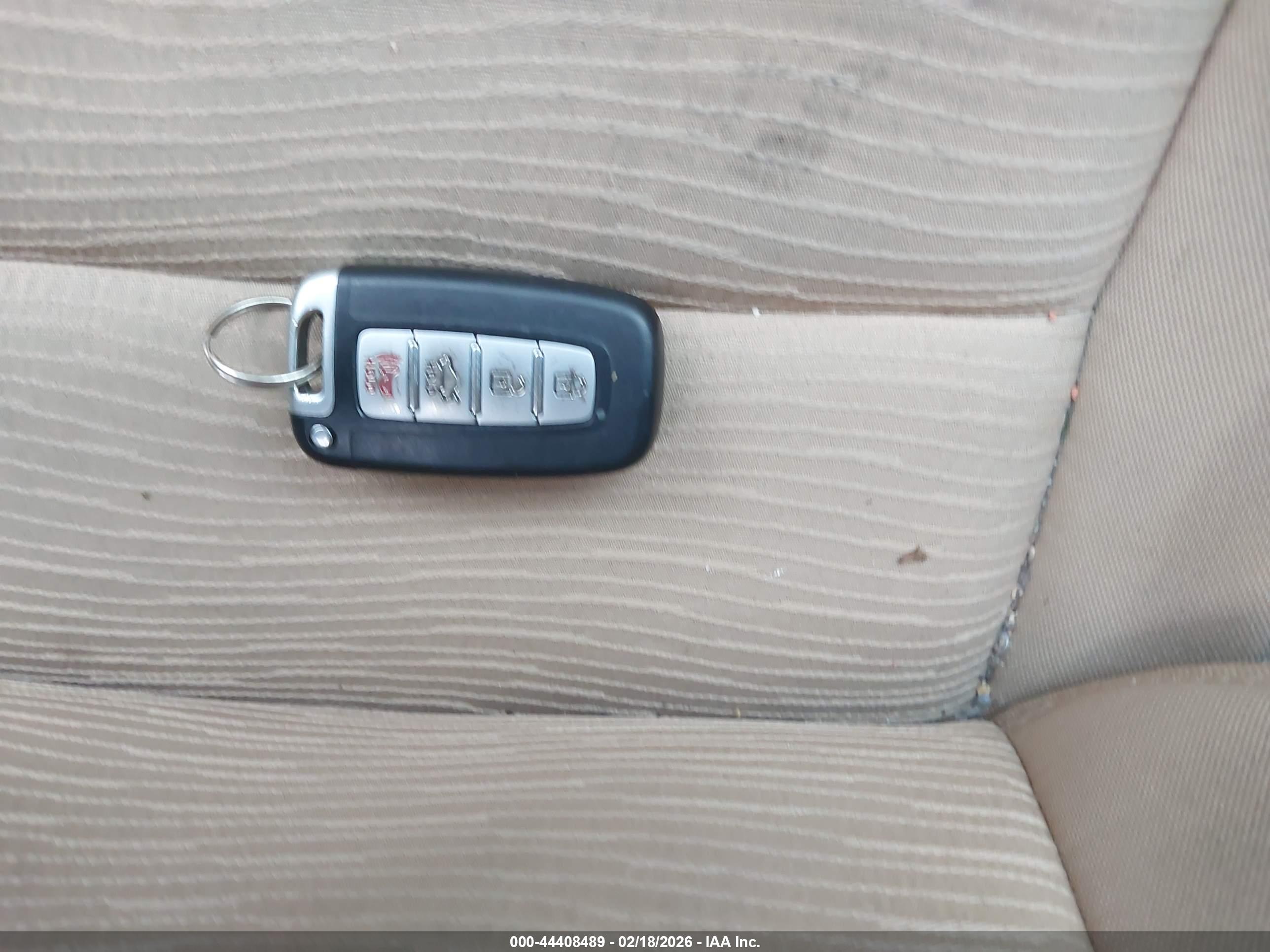 HYUNDAI SONATA image 11