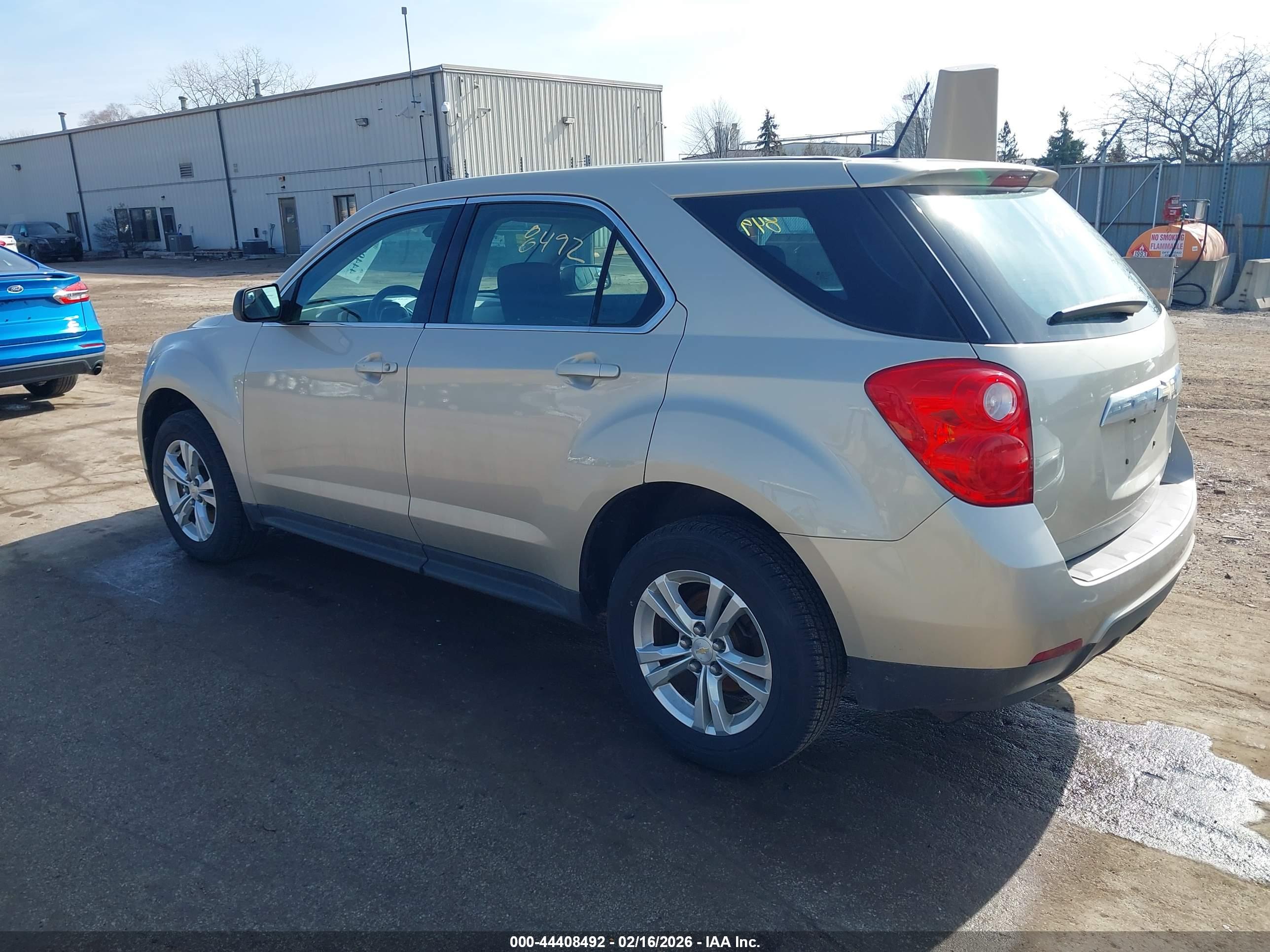 CHEVROLET EQUINOX image 3