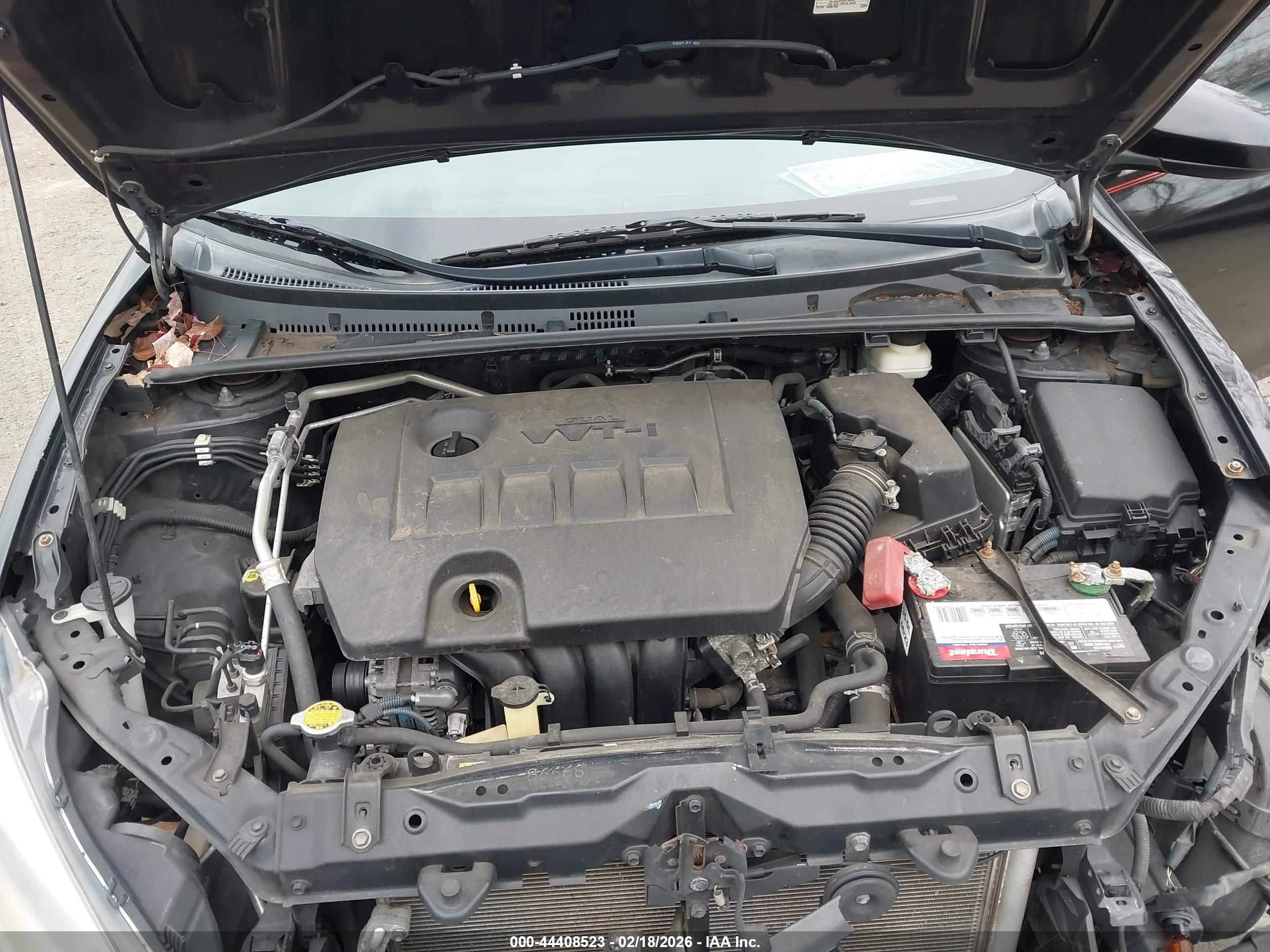 TOYOTA COROLLA image 10