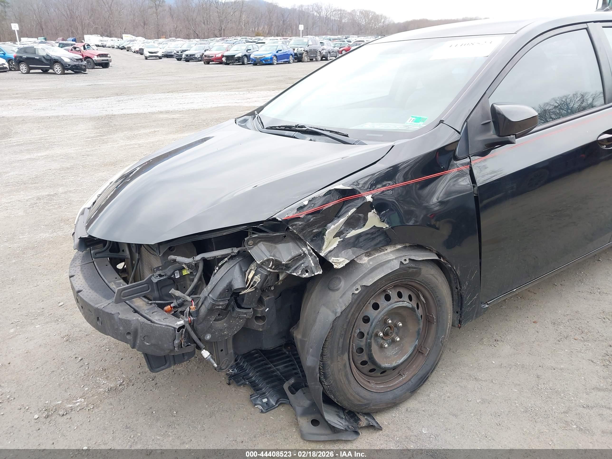 TOYOTA COROLLA image 6