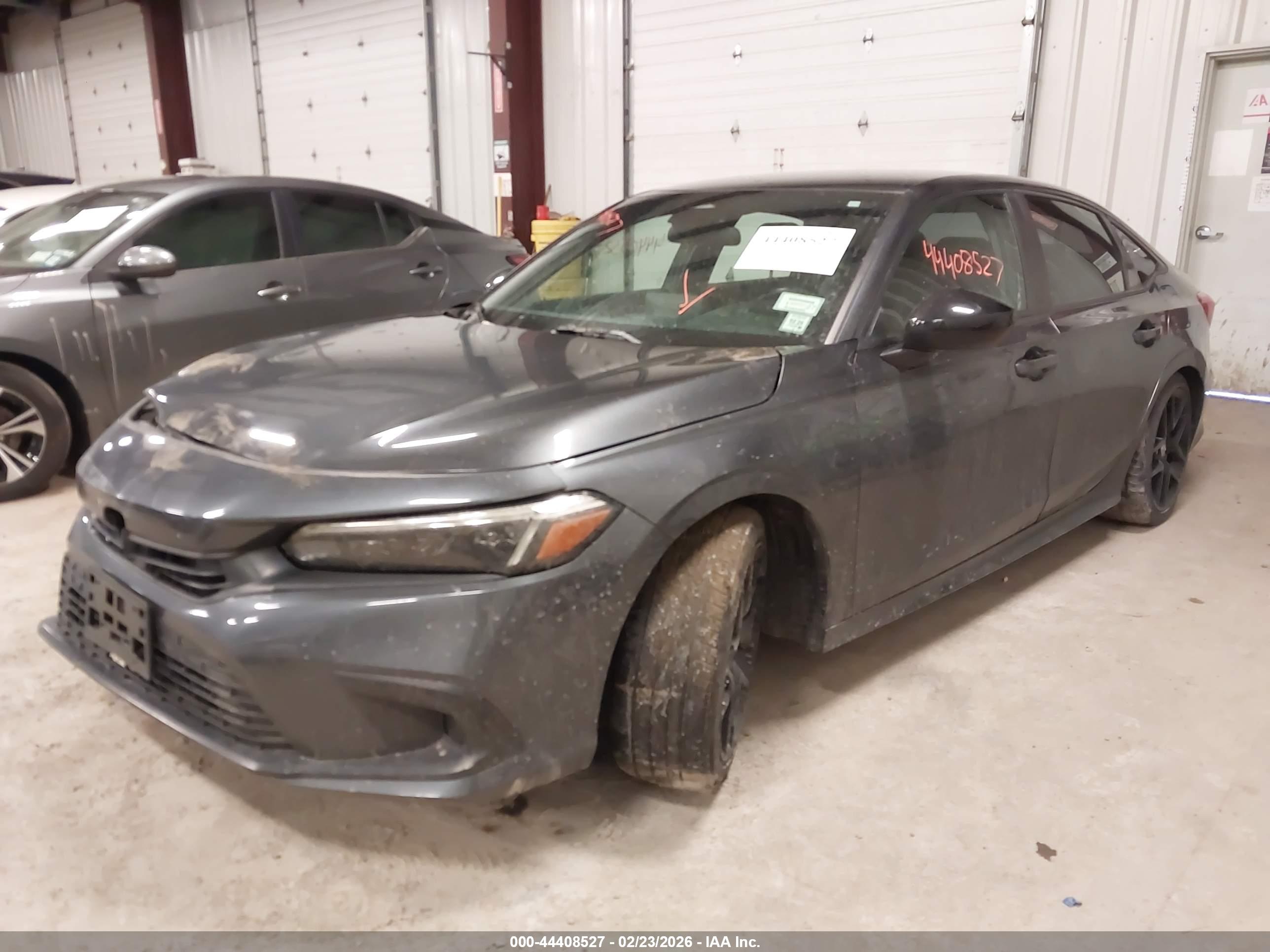 HONDA CIVIC image 2