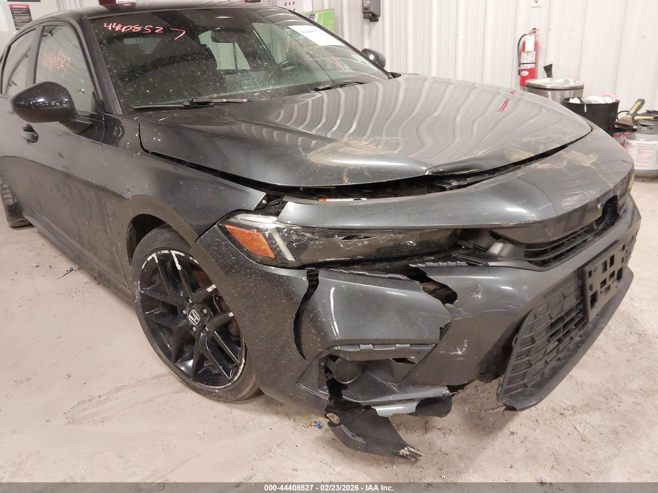 HONDA CIVIC image 6