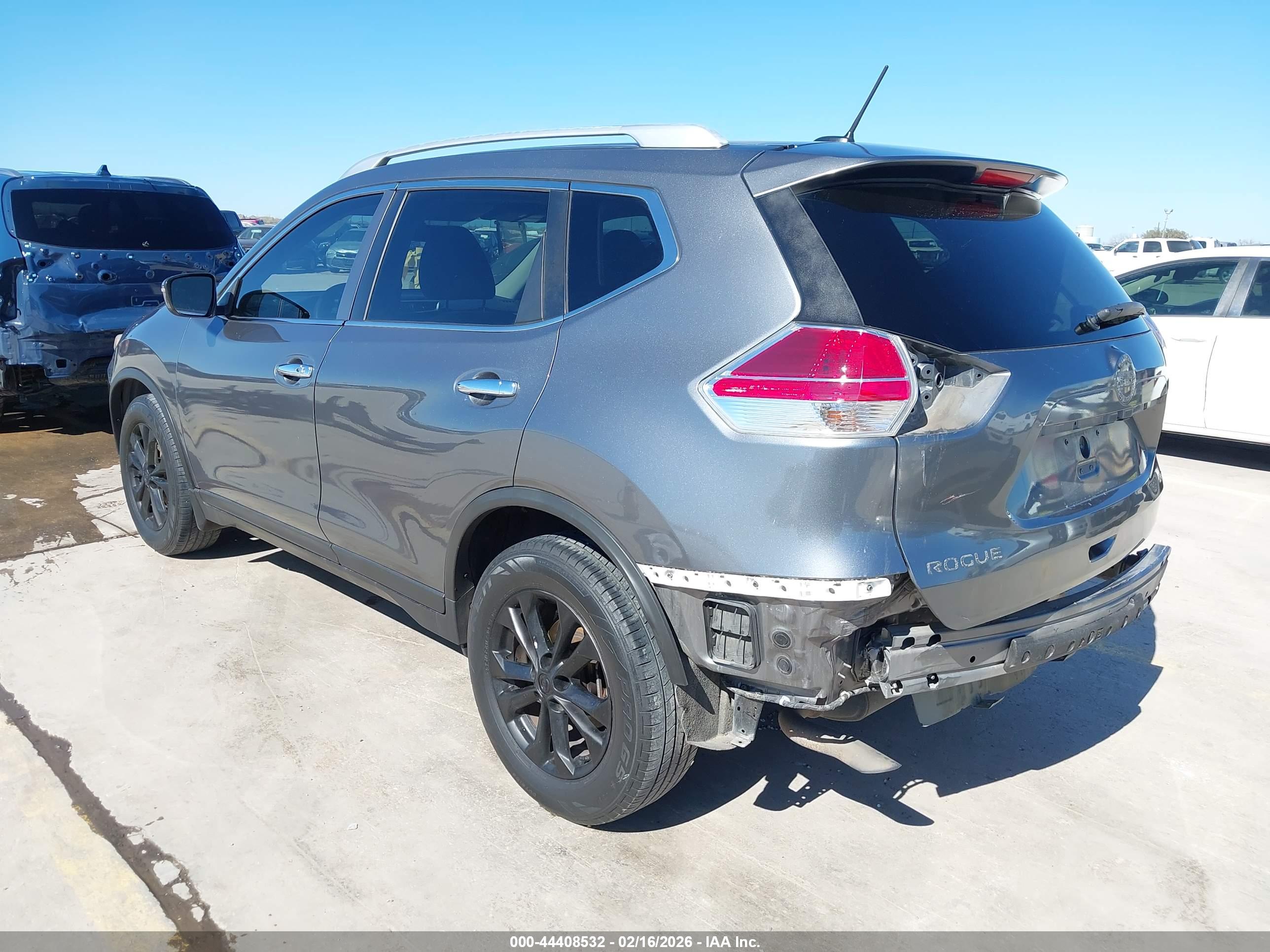 NISSAN ROGUE image 3