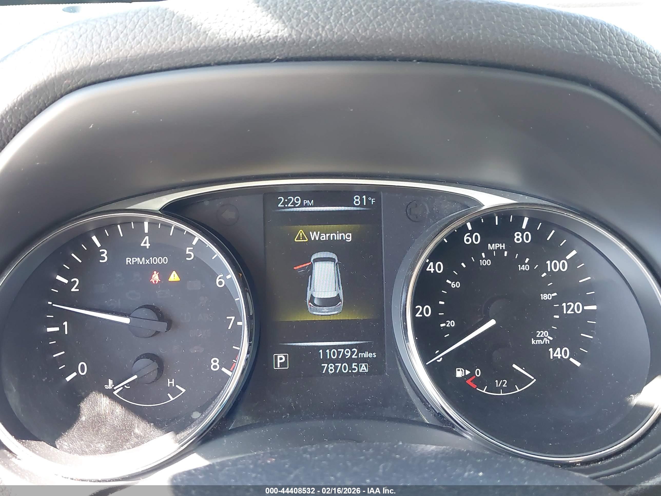 NISSAN ROGUE image 7