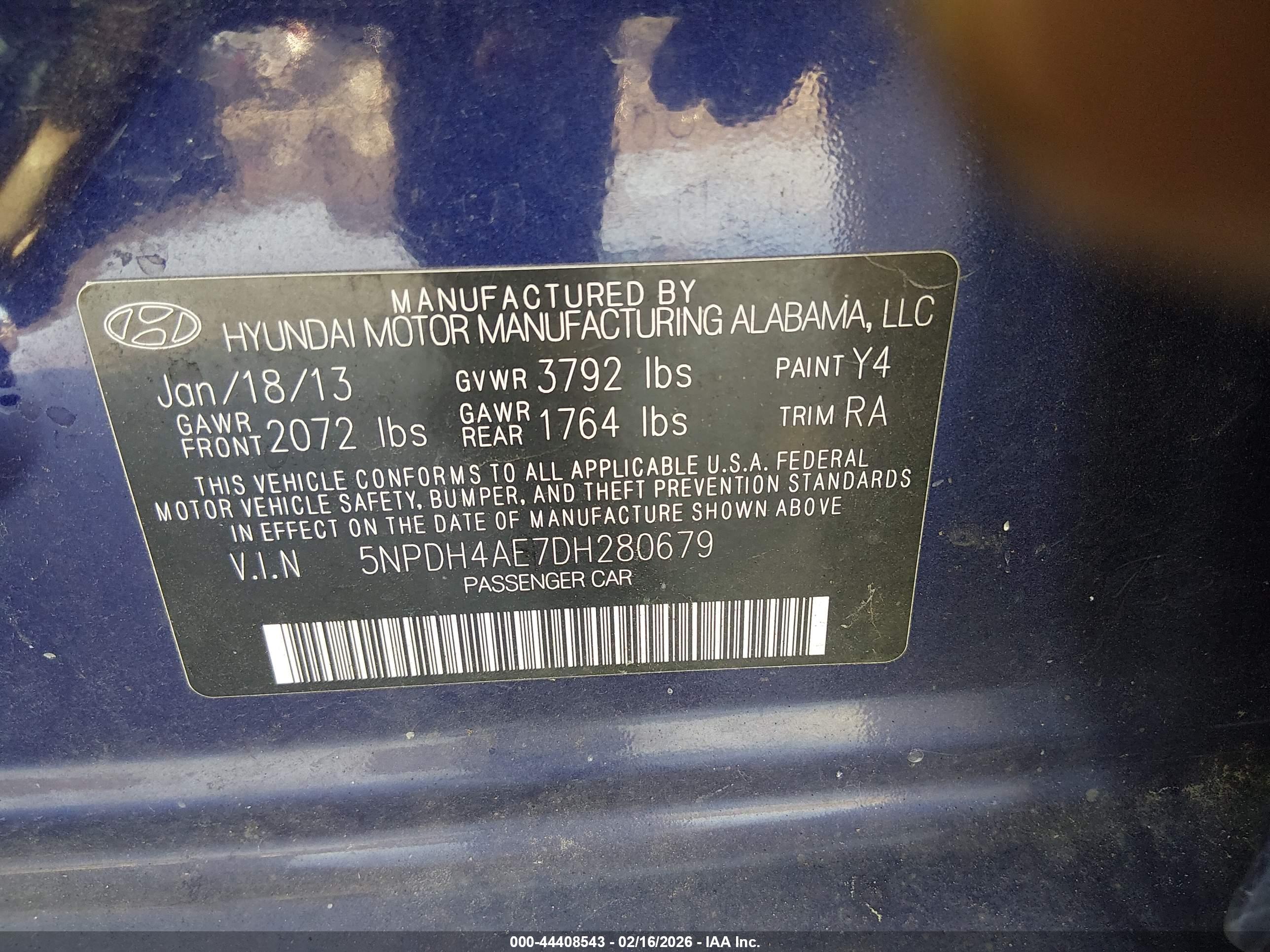 HYUNDAI ELANTRA image 9
