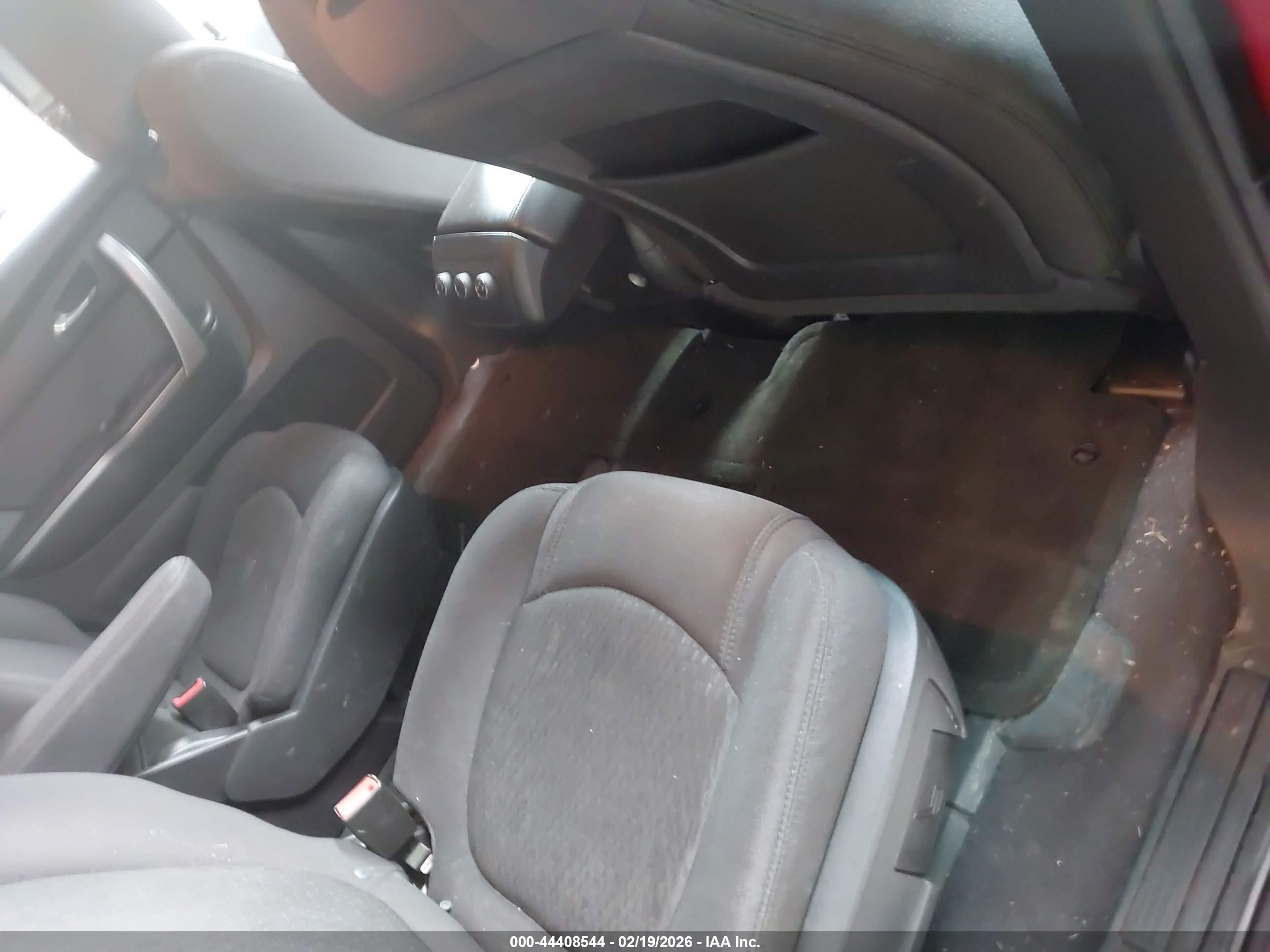GMC ACADIA image 8