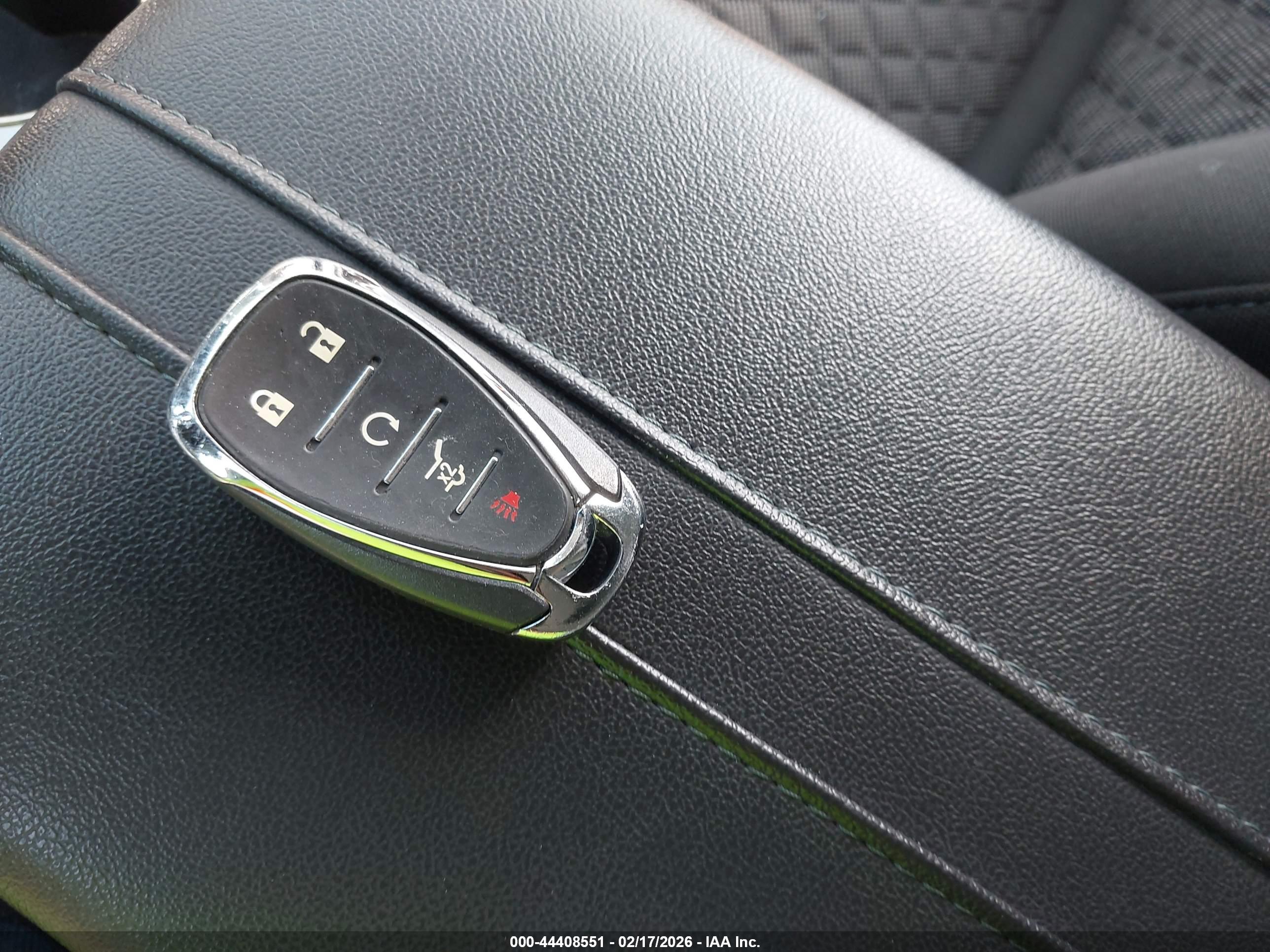 CHEVROLET BLAZER image 11