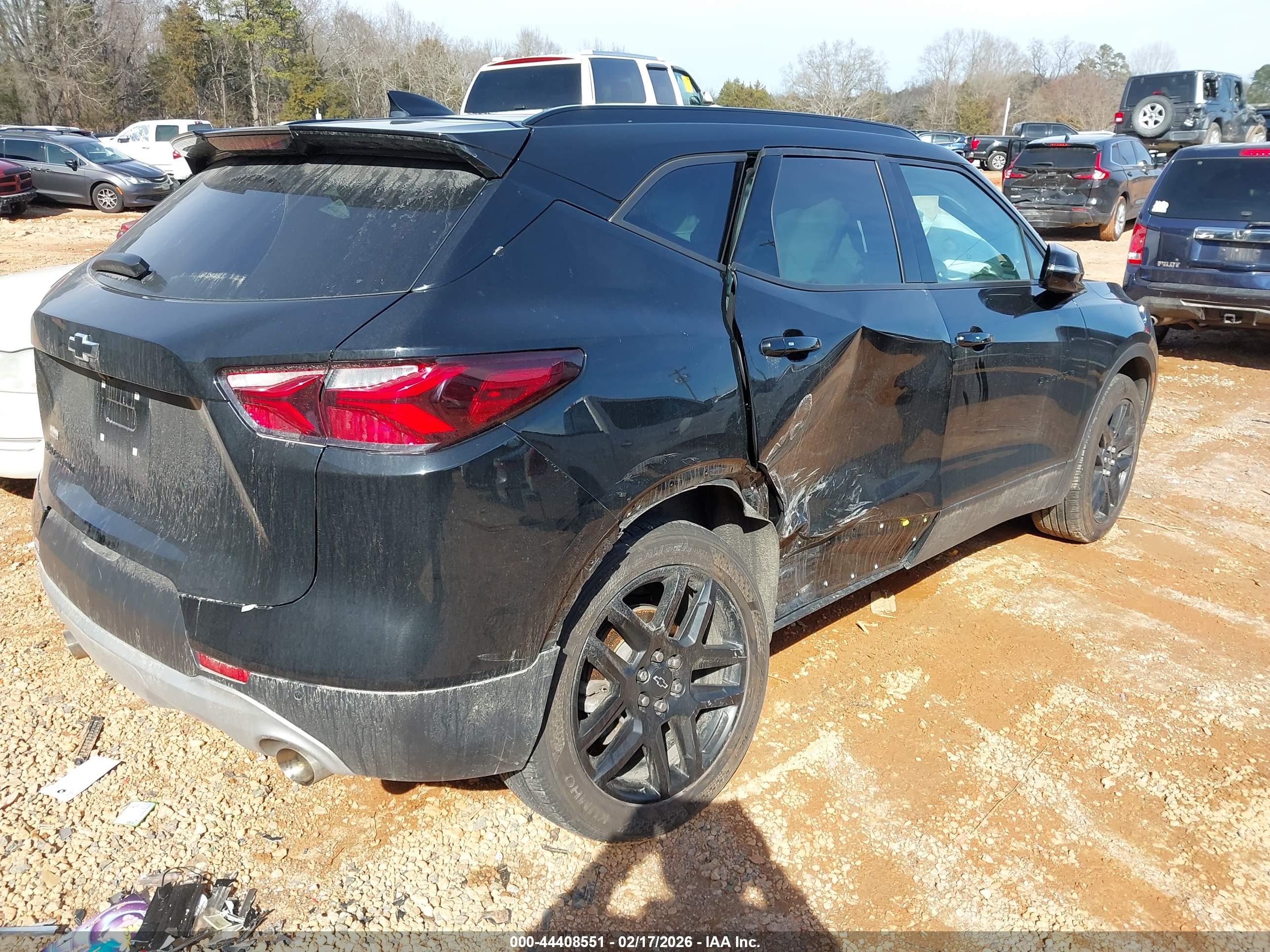CHEVROLET BLAZER image 6