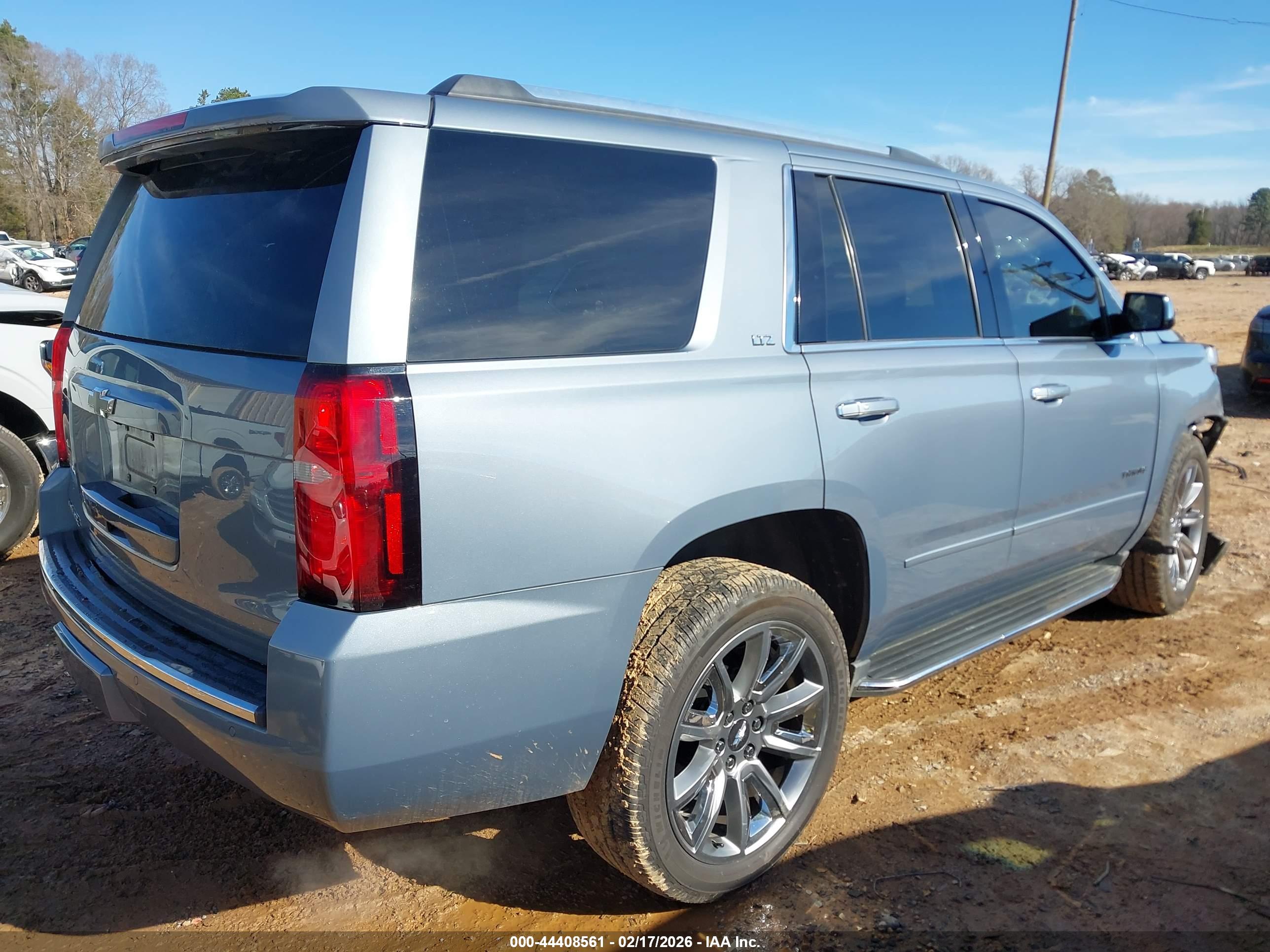 CHEVROLET TAHOE image 4