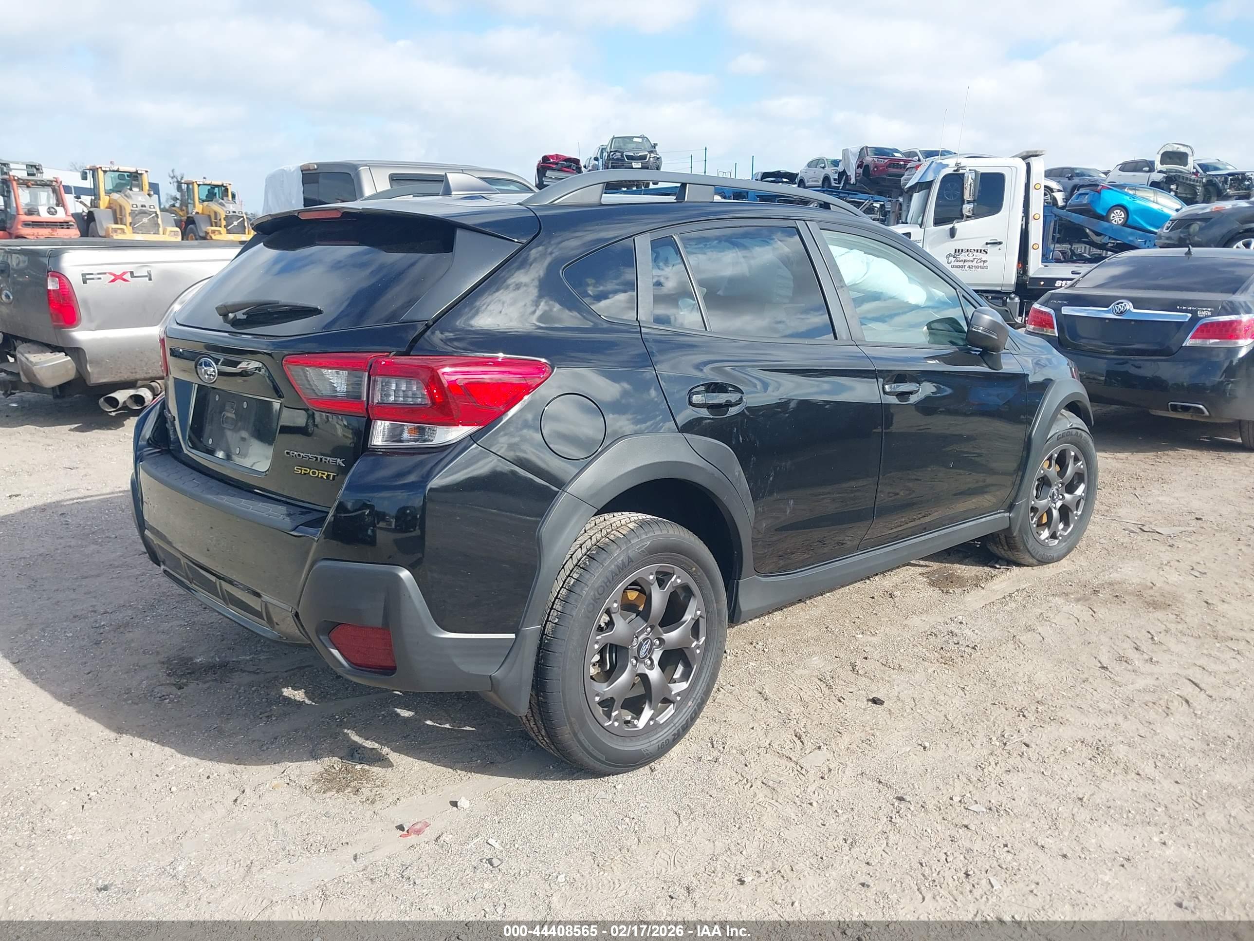 SUBARU CROSSTREK image 4
