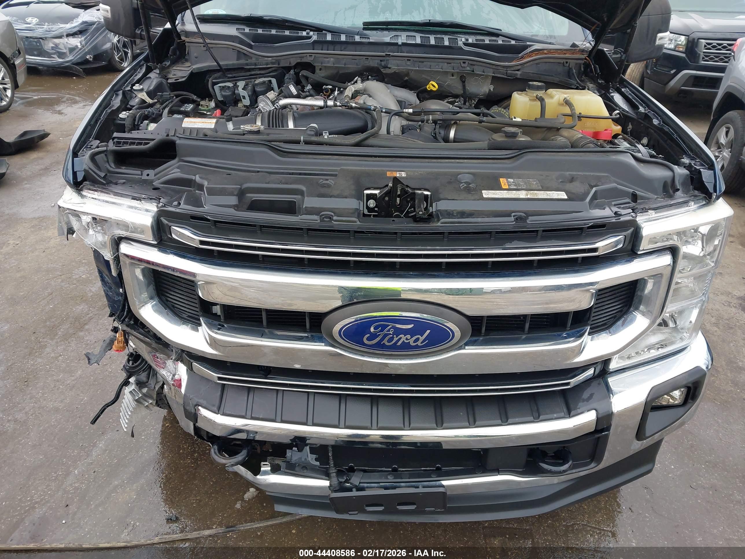 FORD F-250 image 10