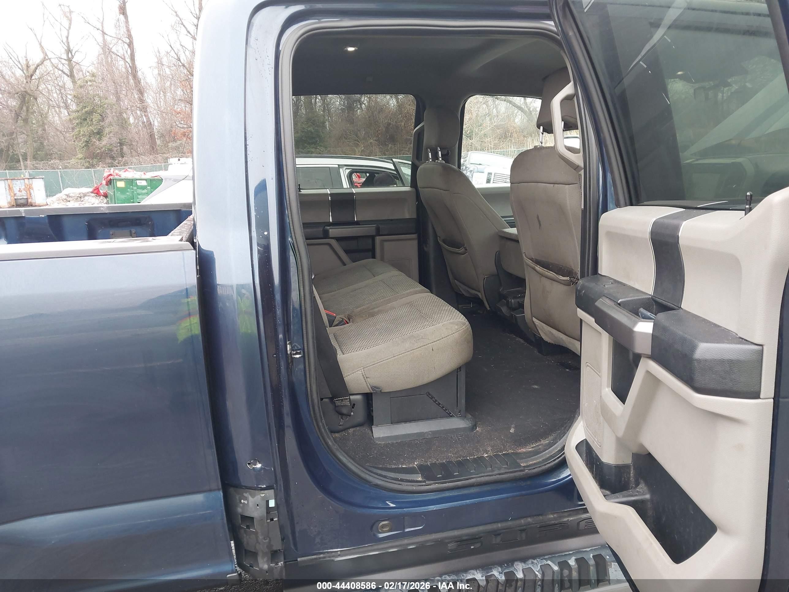 FORD F-250 image 8