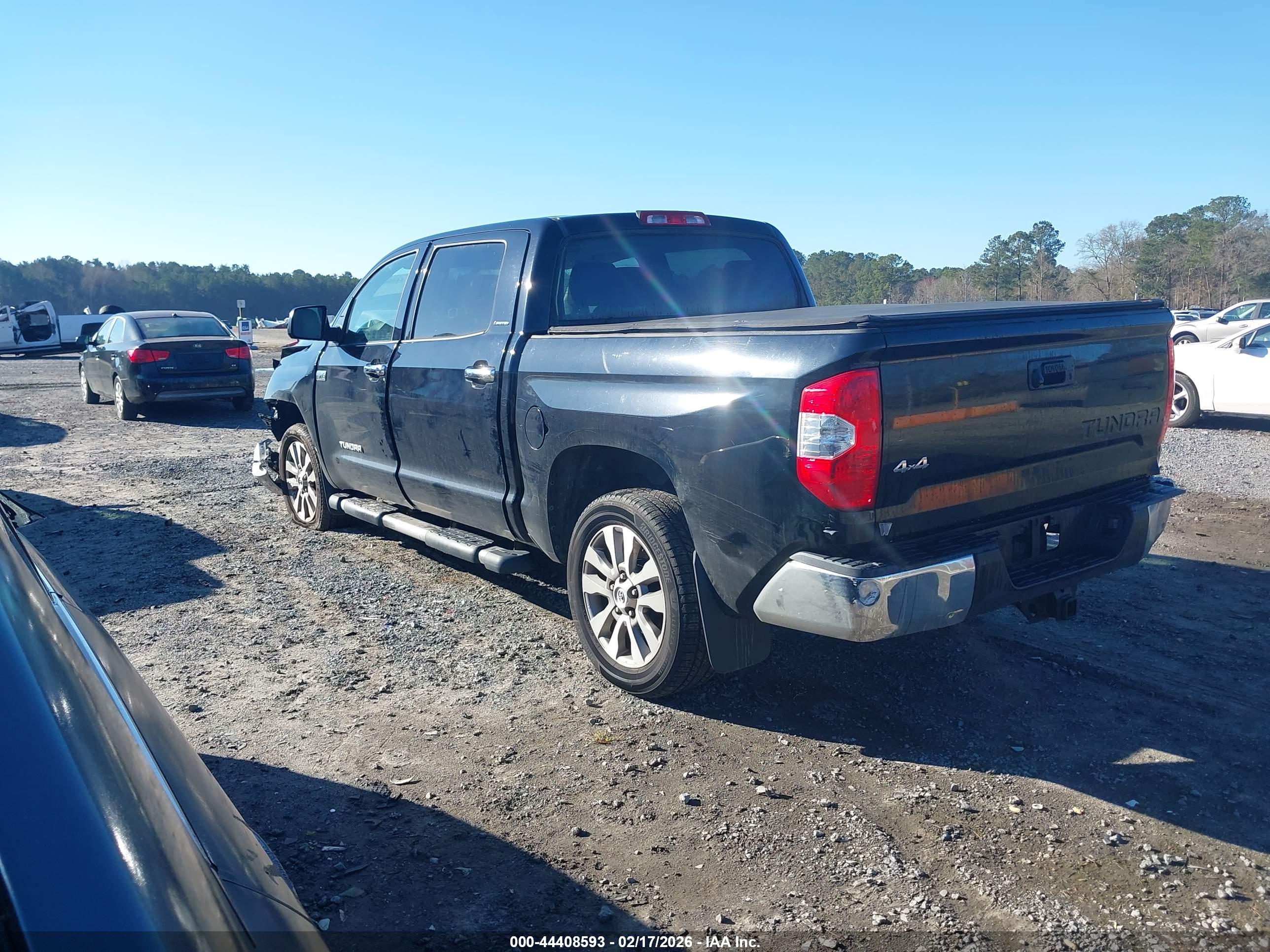 TOYOTA TUNDRA image 3