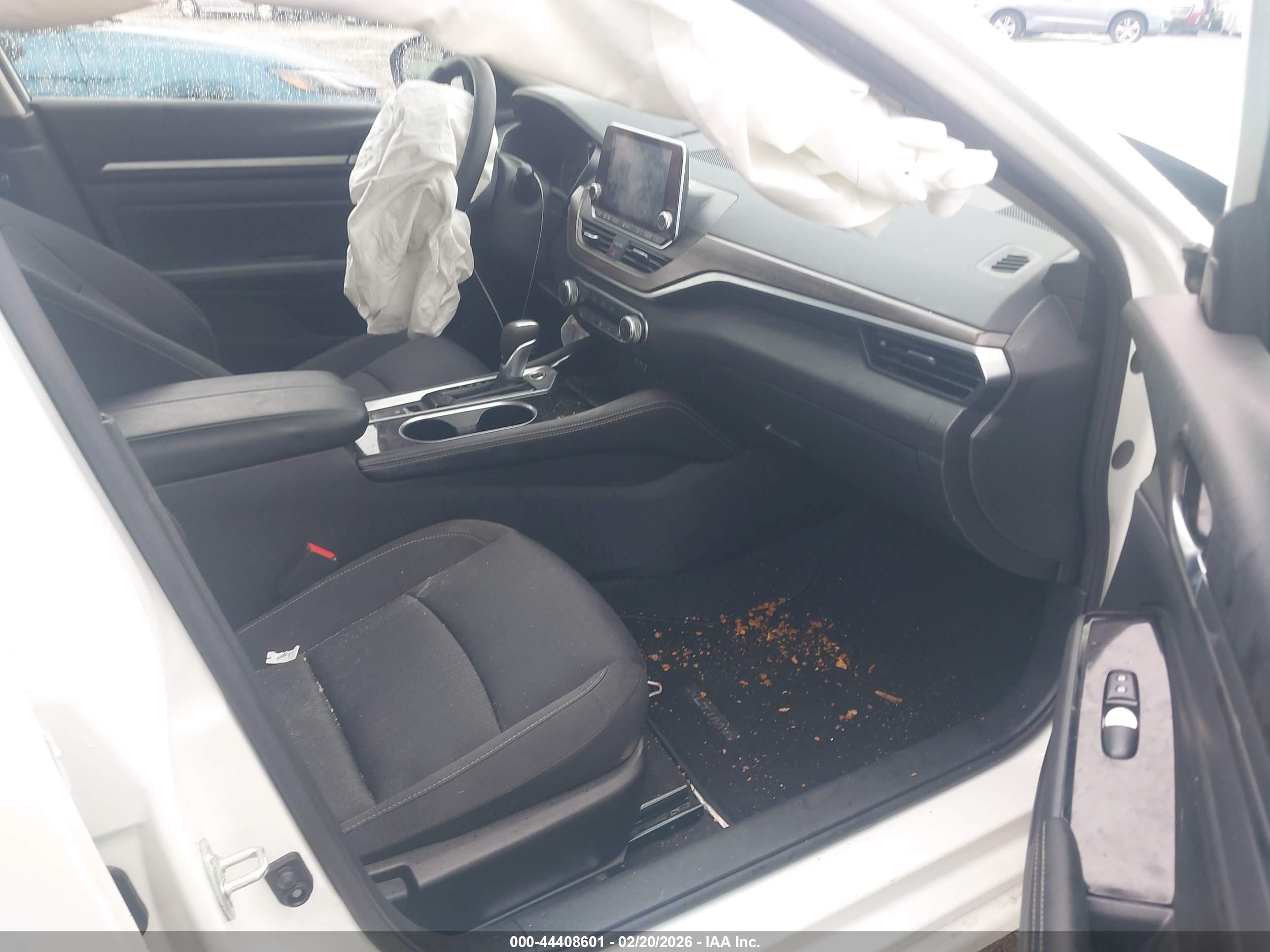 NISSAN ALTIMA image 5