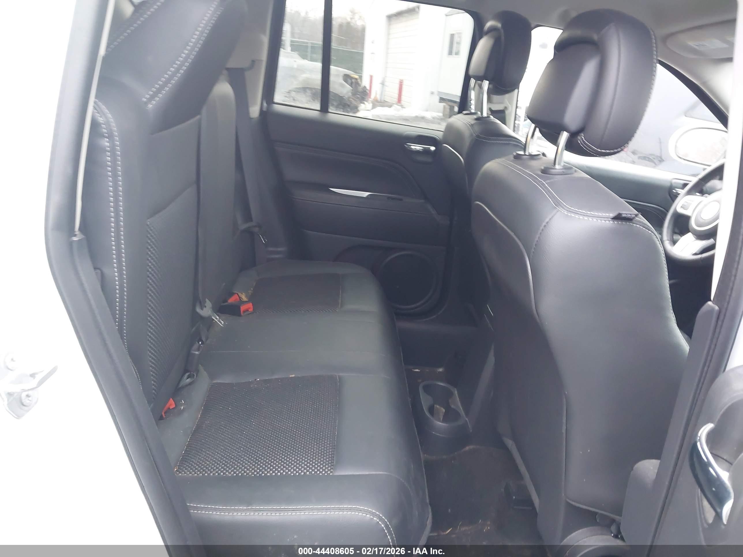 JEEP COMPASS image 8