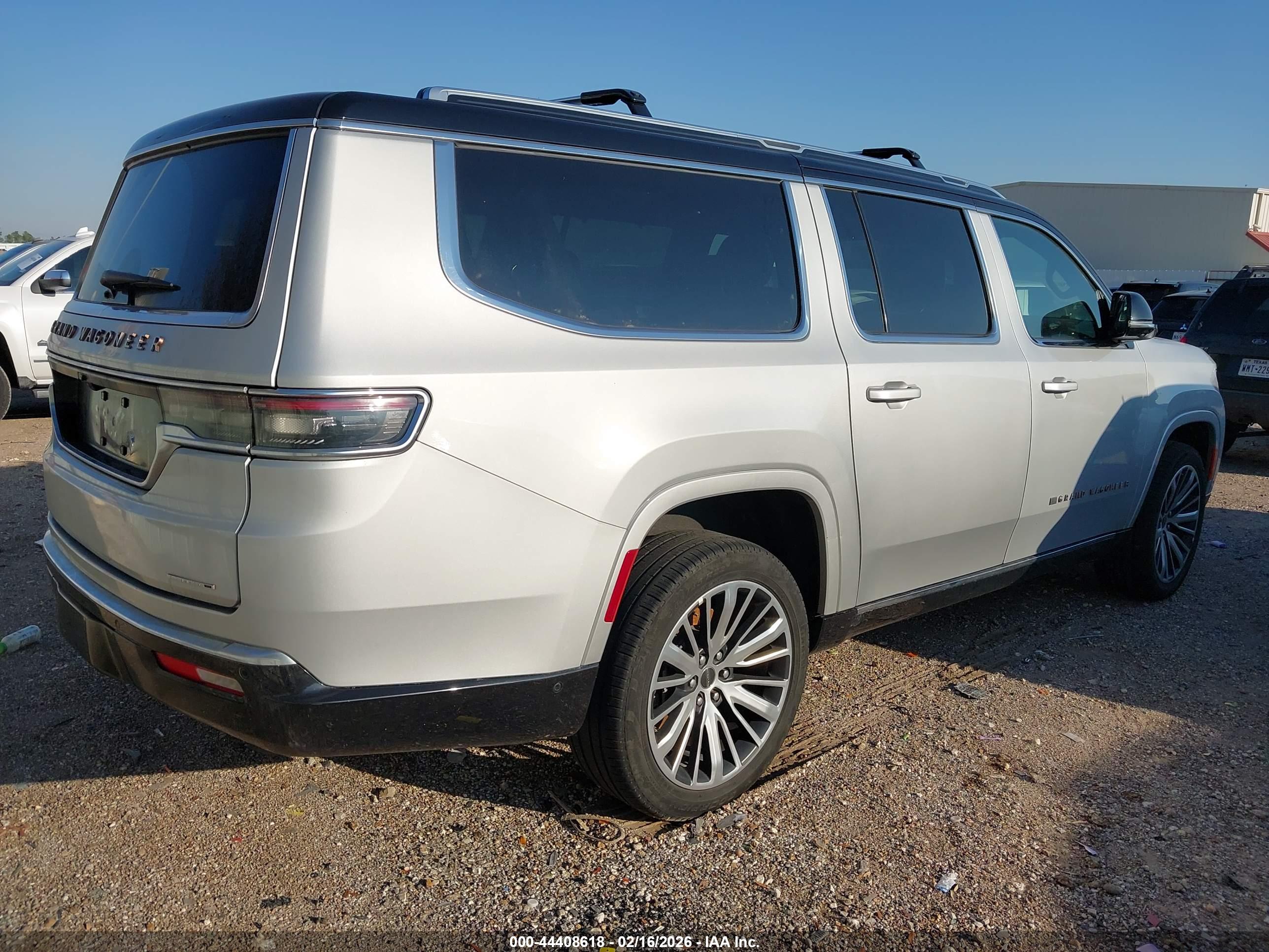 JEEP GRAND image 4