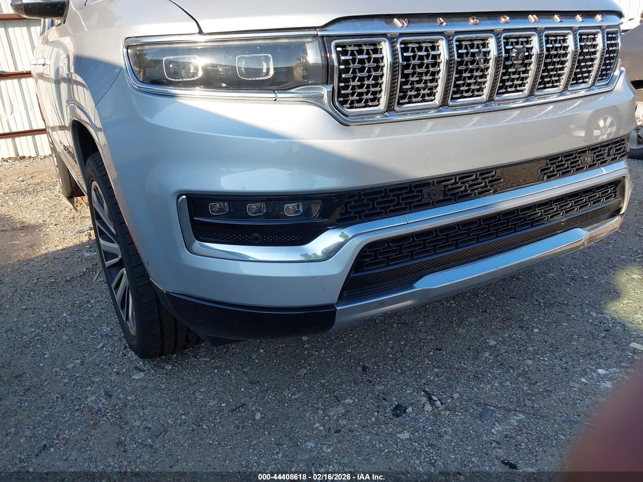 JEEP GRAND image 6