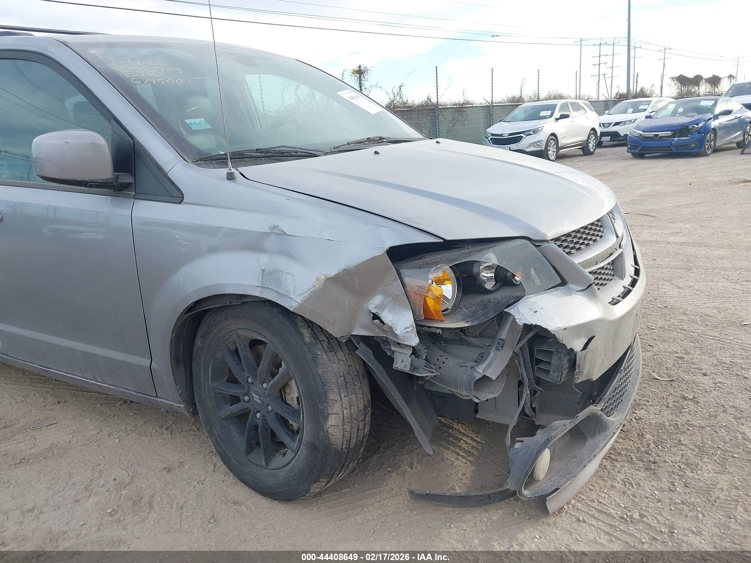 DODGE GRAND image 6
