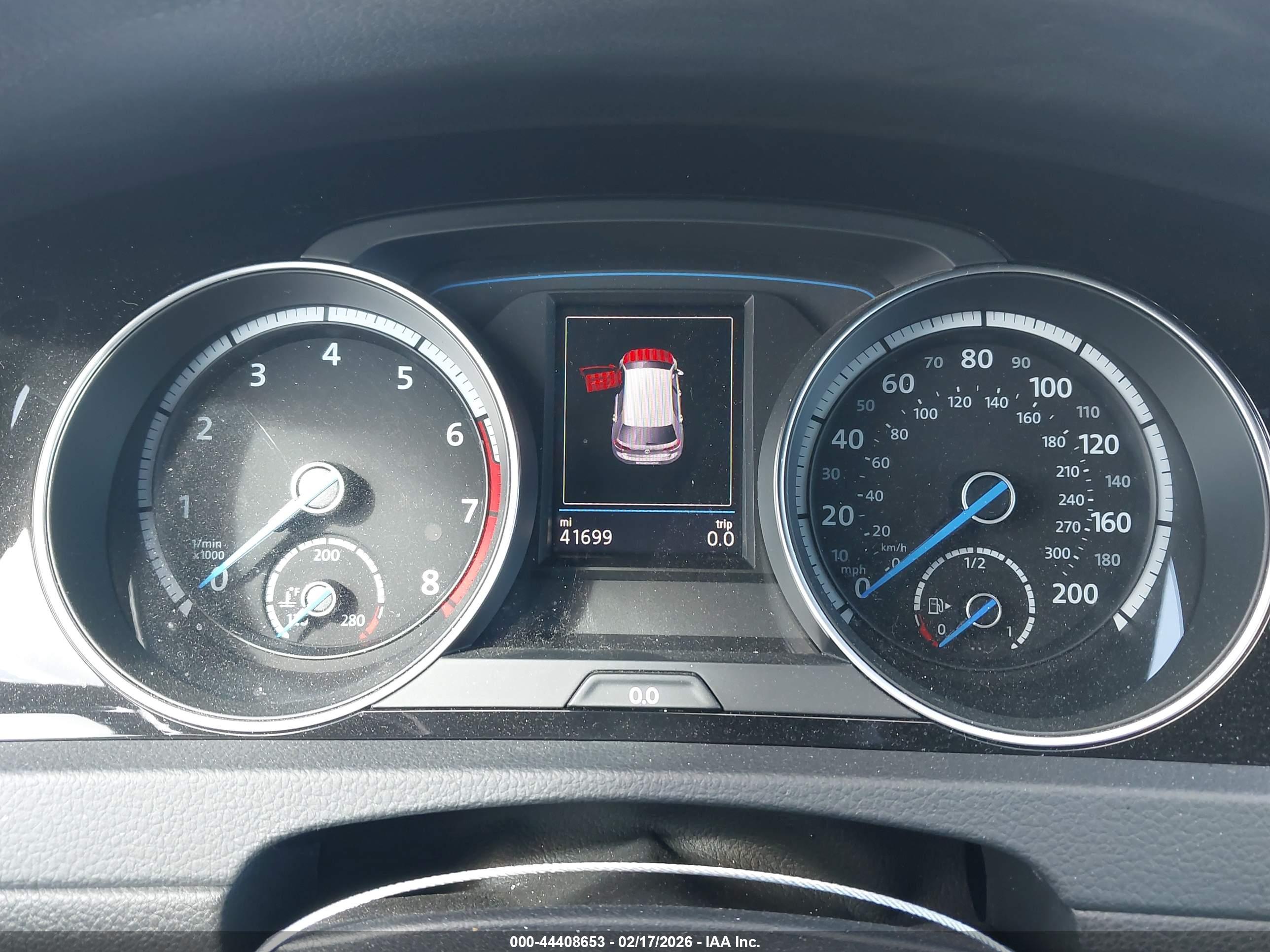 VOLKSWAGEN GOLF image 7