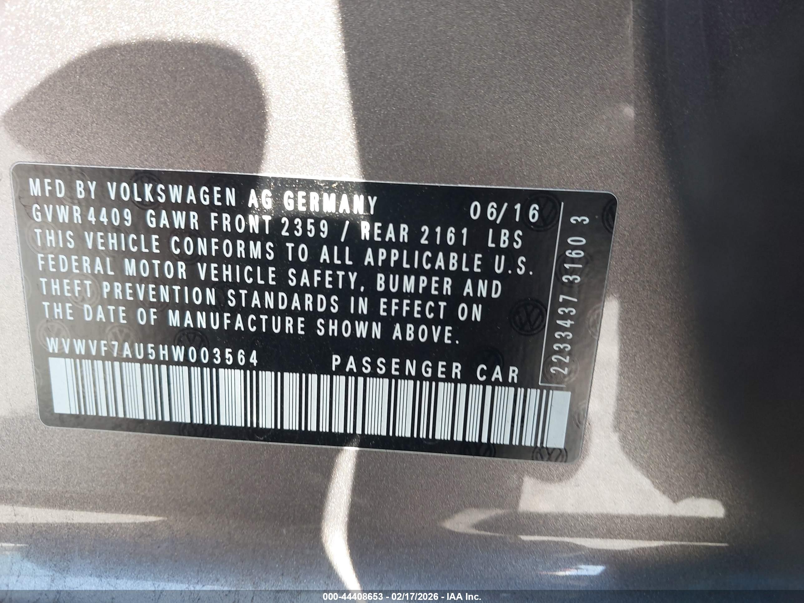 VOLKSWAGEN GOLF image 9