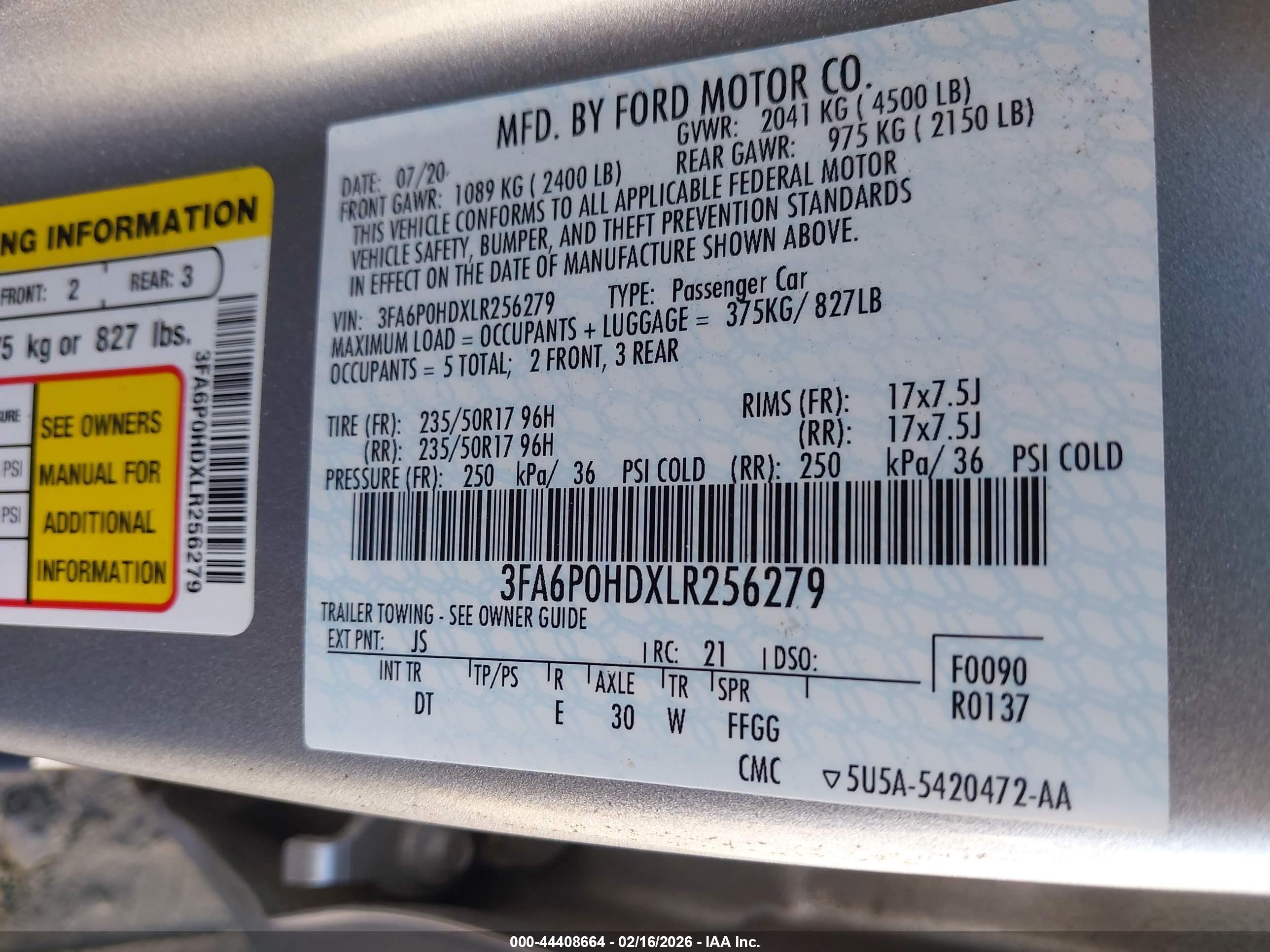 FORD FUSION image 9