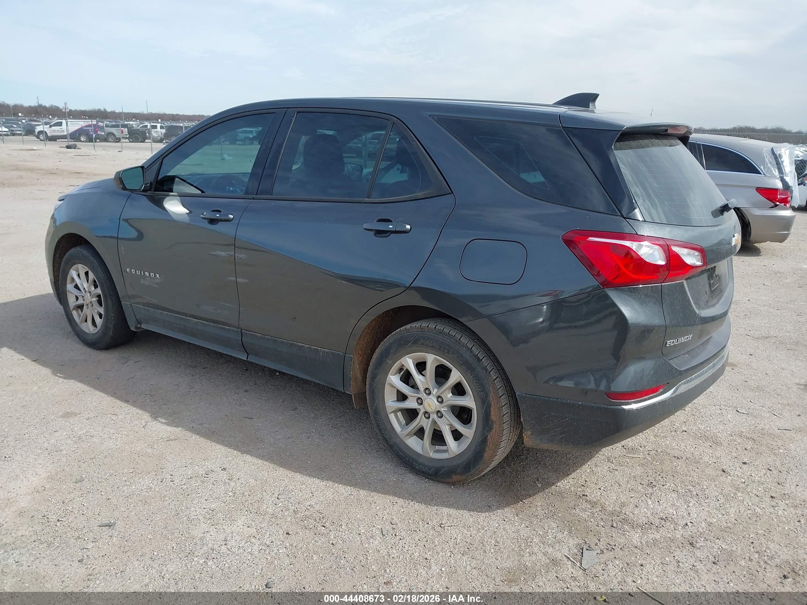 CHEVROLET EQUINOX image 3