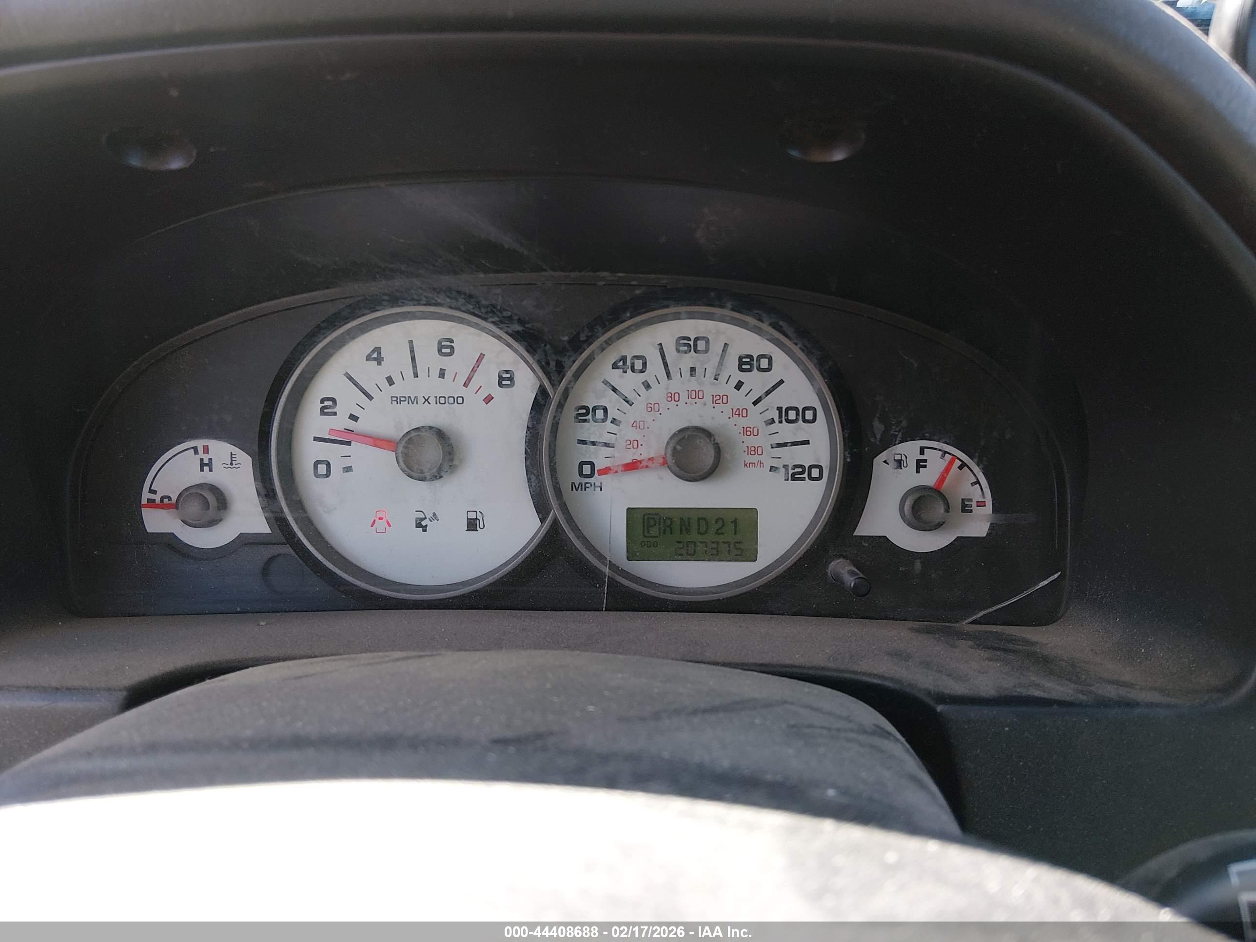 FORD ESCAPE image 7
