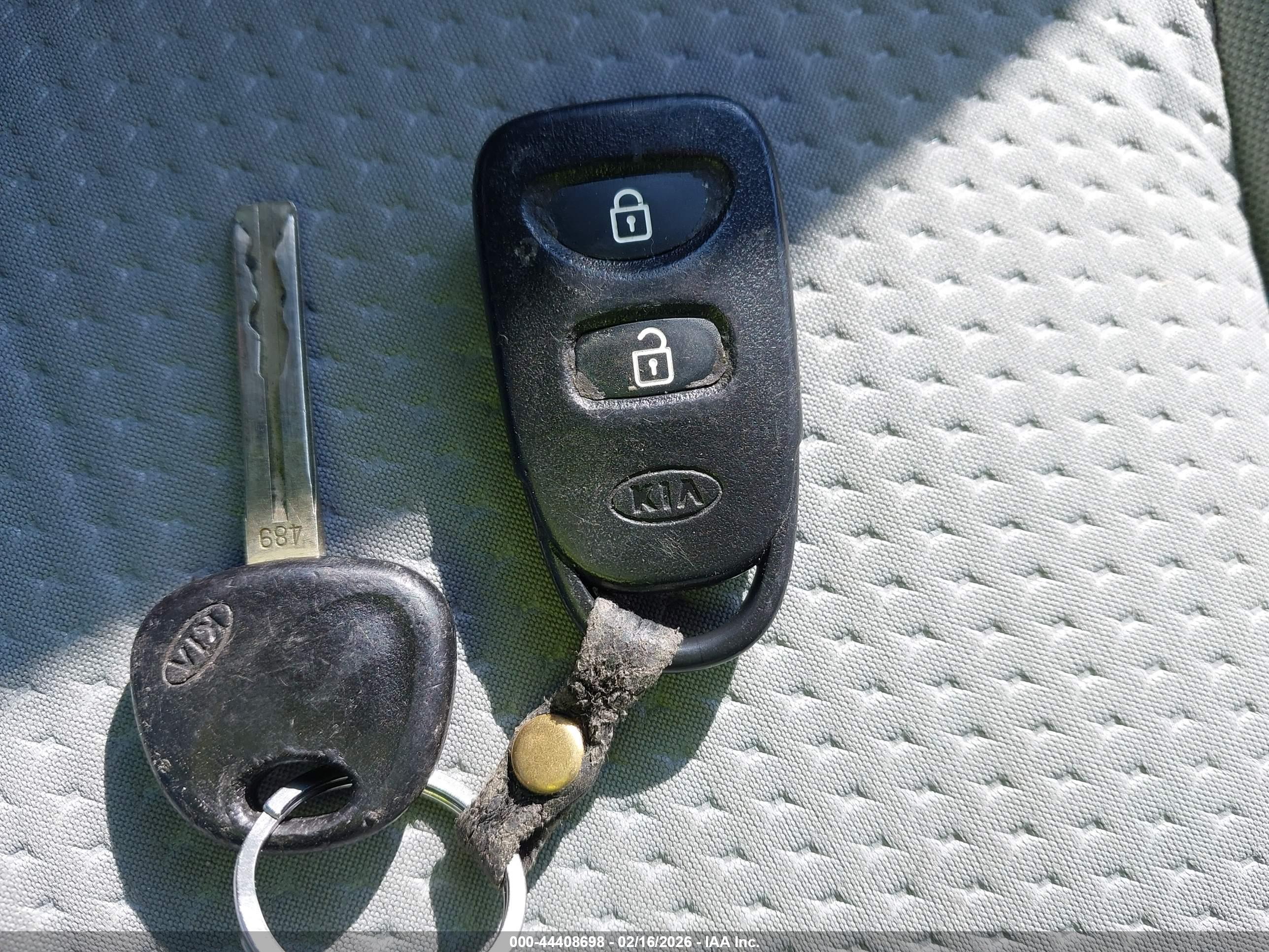 KIA SORENTO image 11
