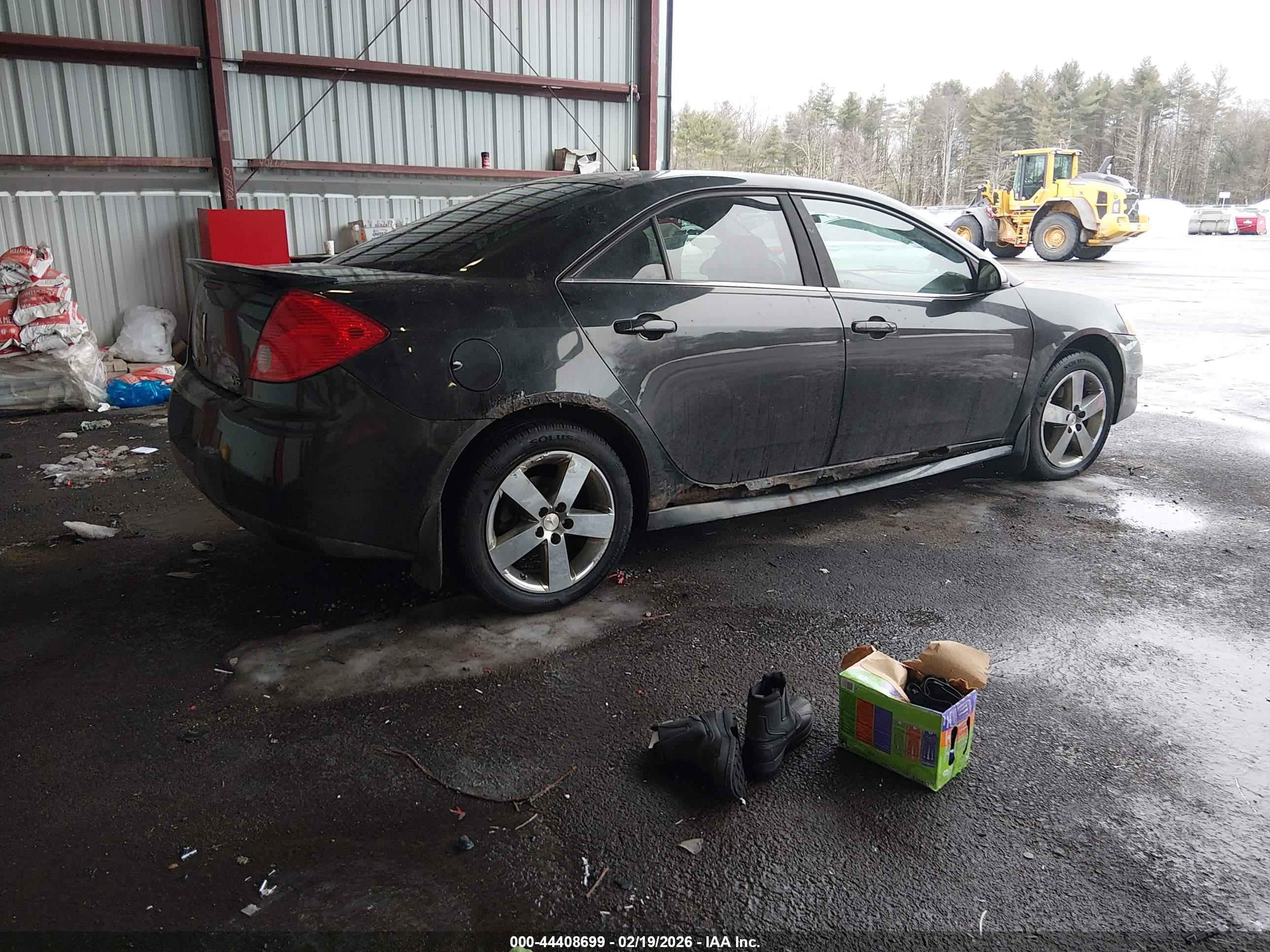 PONTIAC G6 image 4