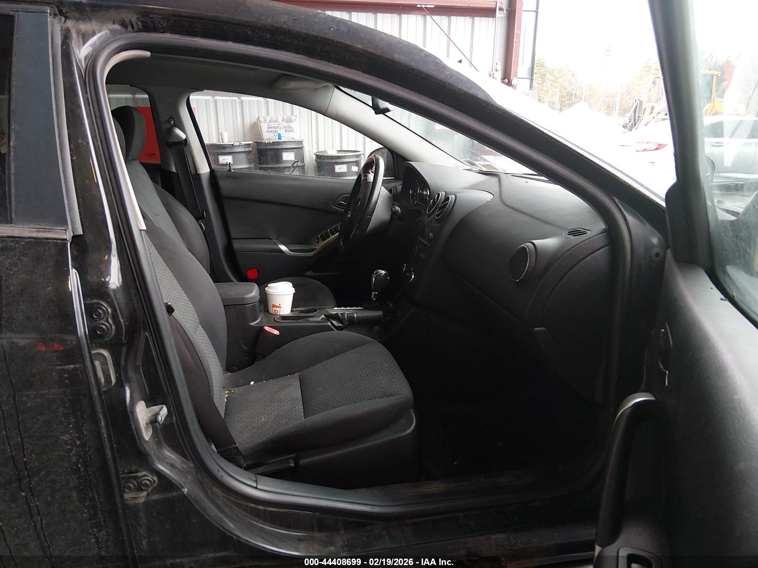 PONTIAC G6 image 5