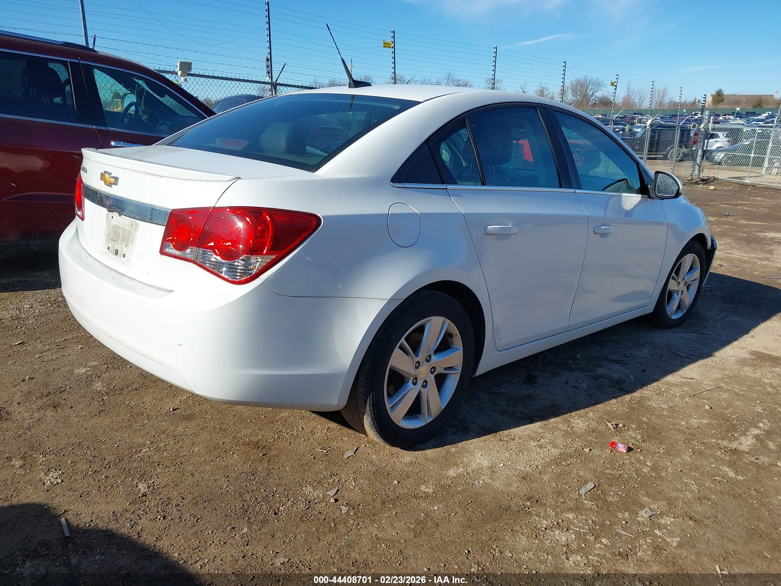 CHEVROLET CRUZE image 4