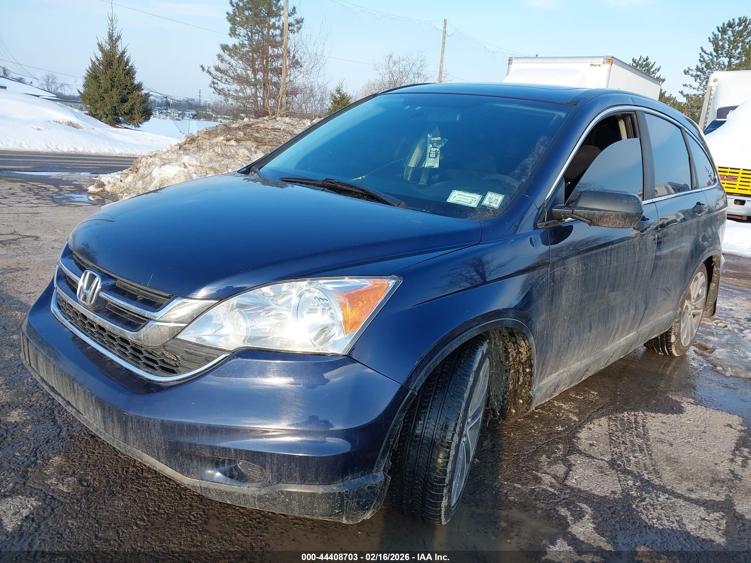 HONDA CR-V image 2