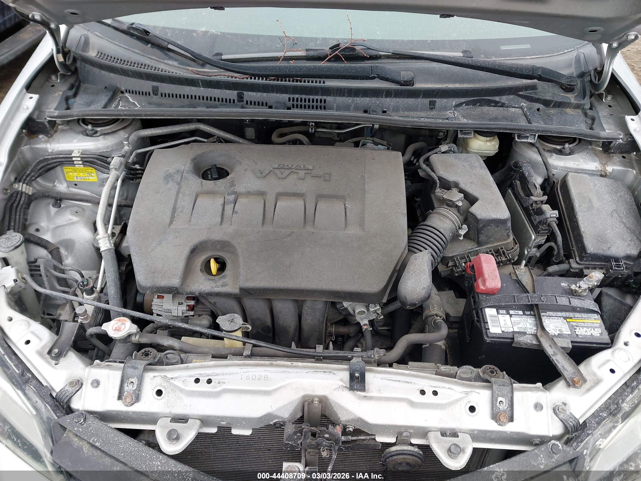 TOYOTA COROLLA image 10